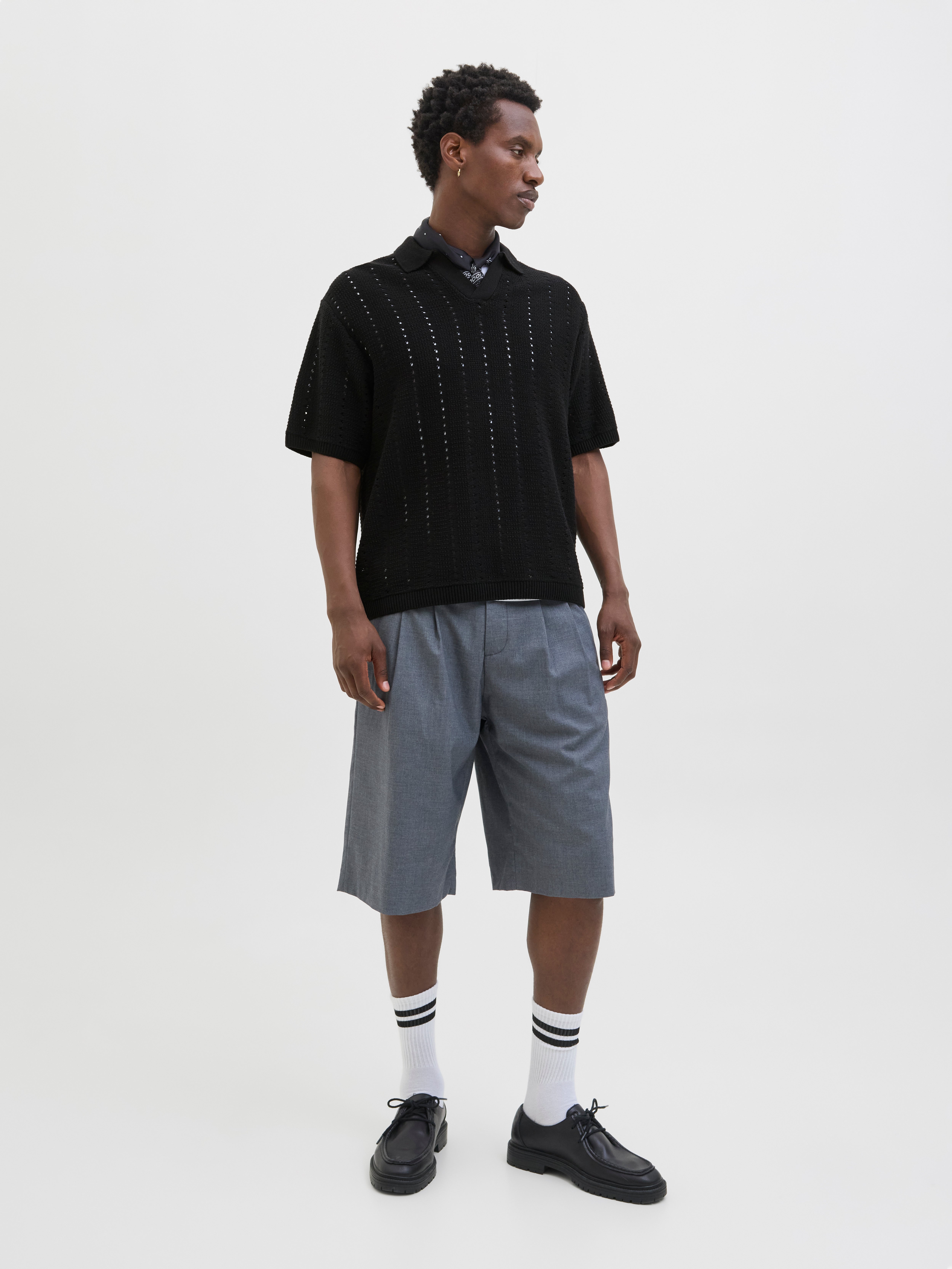 Thumbnail - Einfarbig Gestricktes Polo