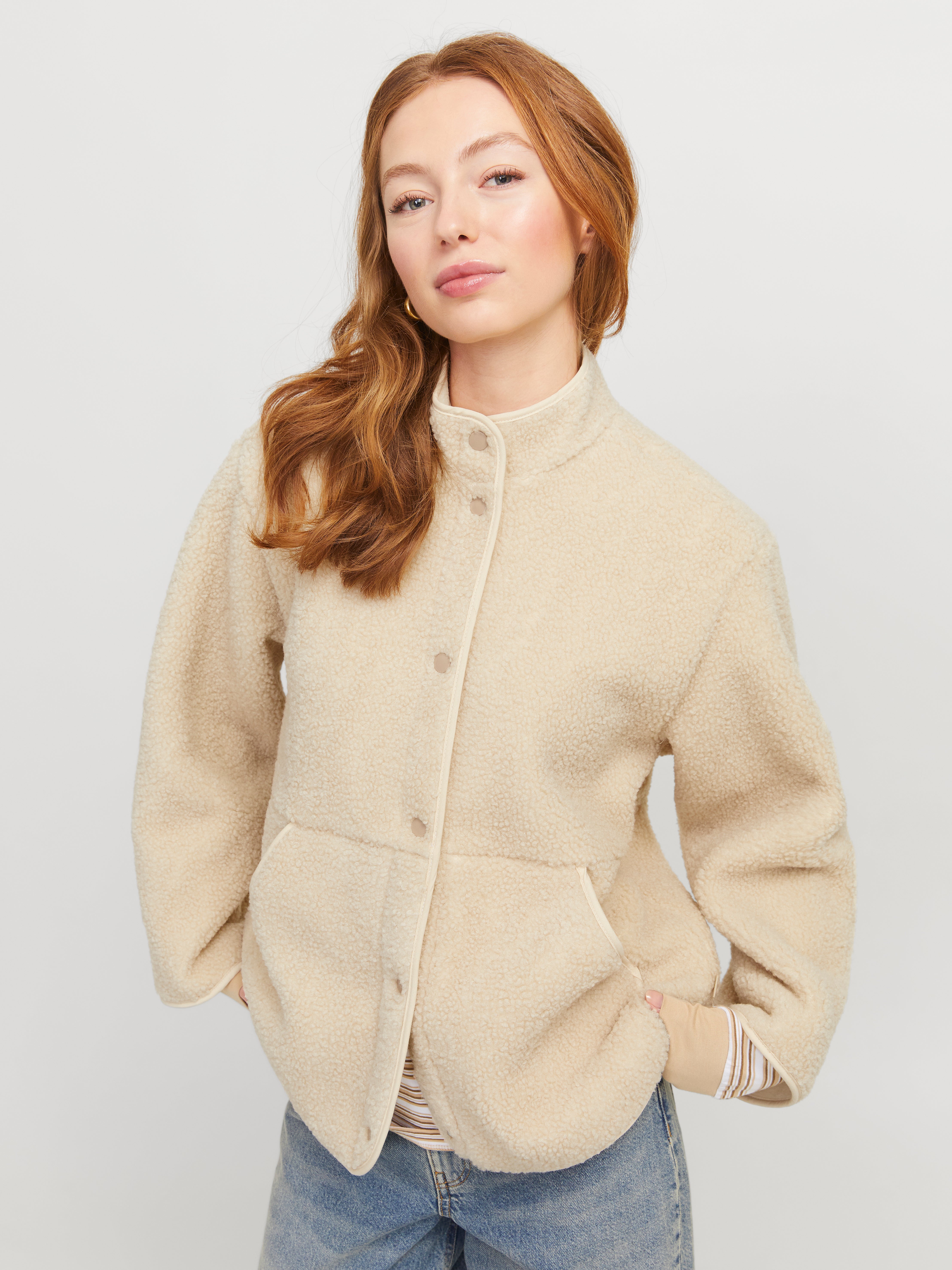 JXVERA Kurtka pluszowa | Beż | JJXX®