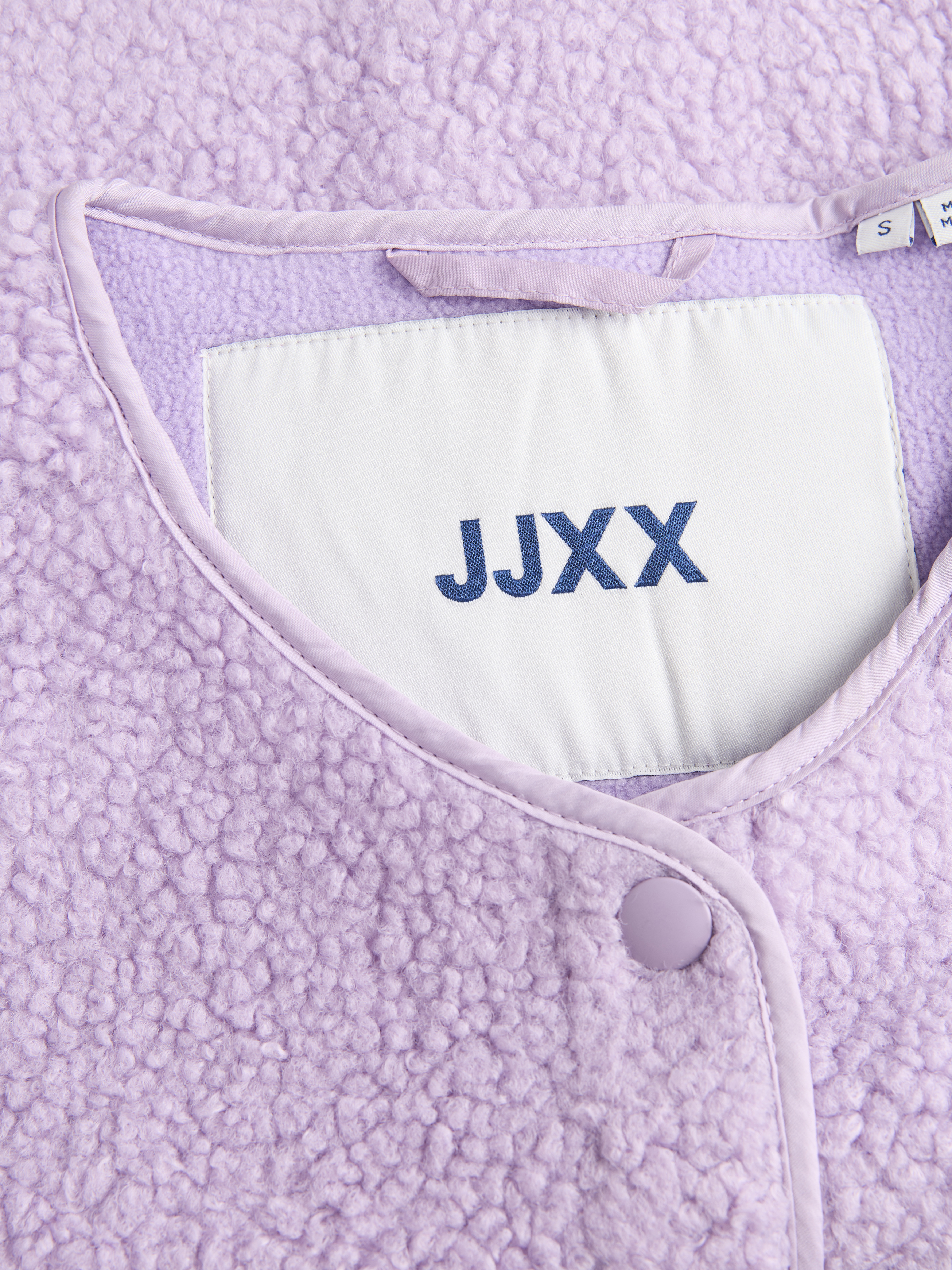 Thumbnail - Jxvera Teddyfell Weste