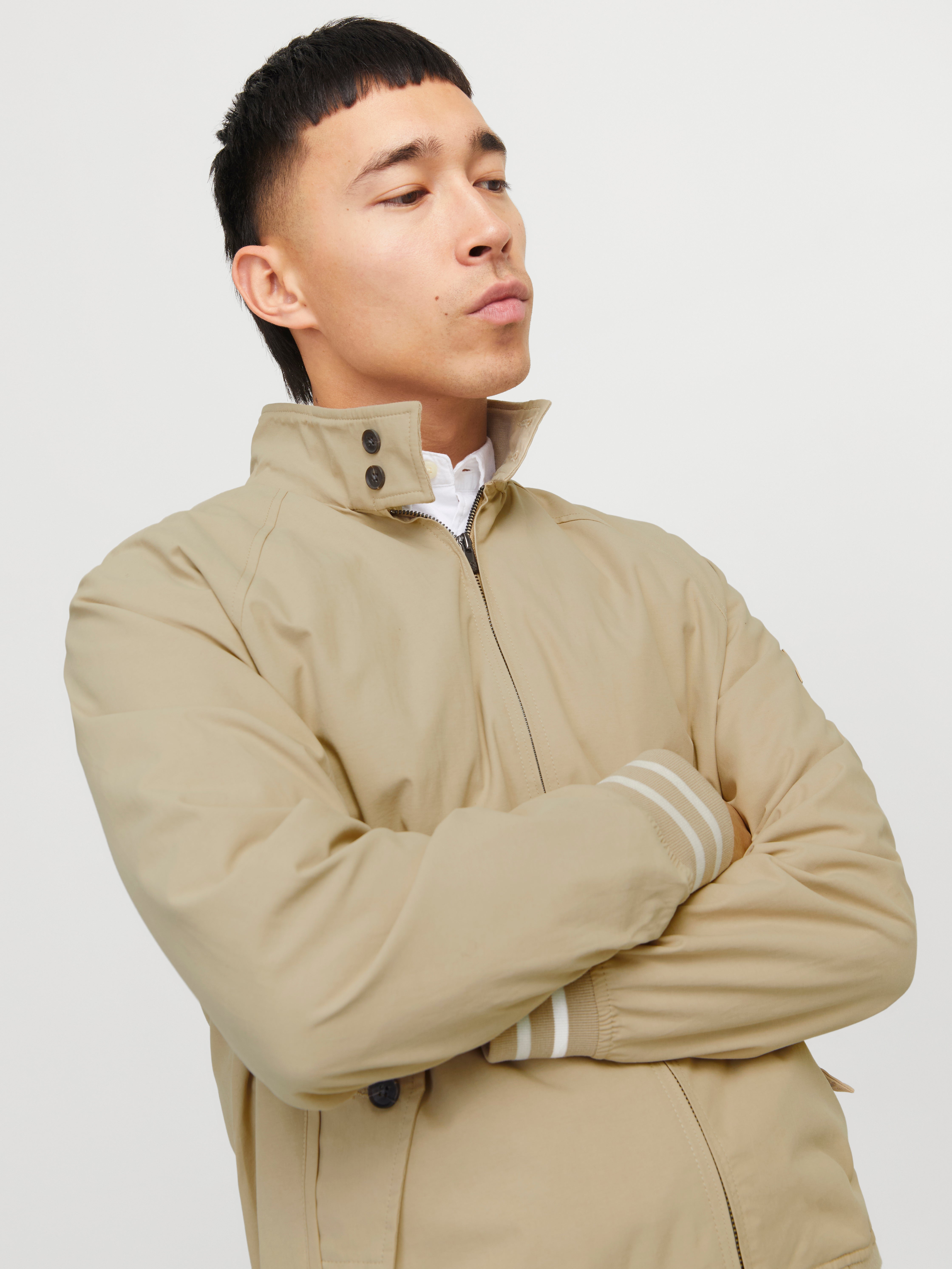 Bomber jacket