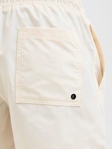 Jack & Jones Klasikinis kirpimas Maudymosi šortai -Buttercream - 12272776