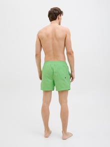 Jack & Jones Klasikinis kirpimas Maudymosi šortai -Summer Green - 12272799