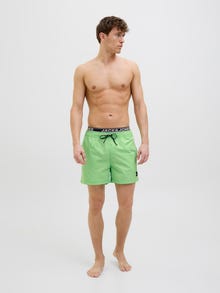 Jack & Jones Klasikinis kirpimas Maudymosi šortai -Summer Green - 12272949