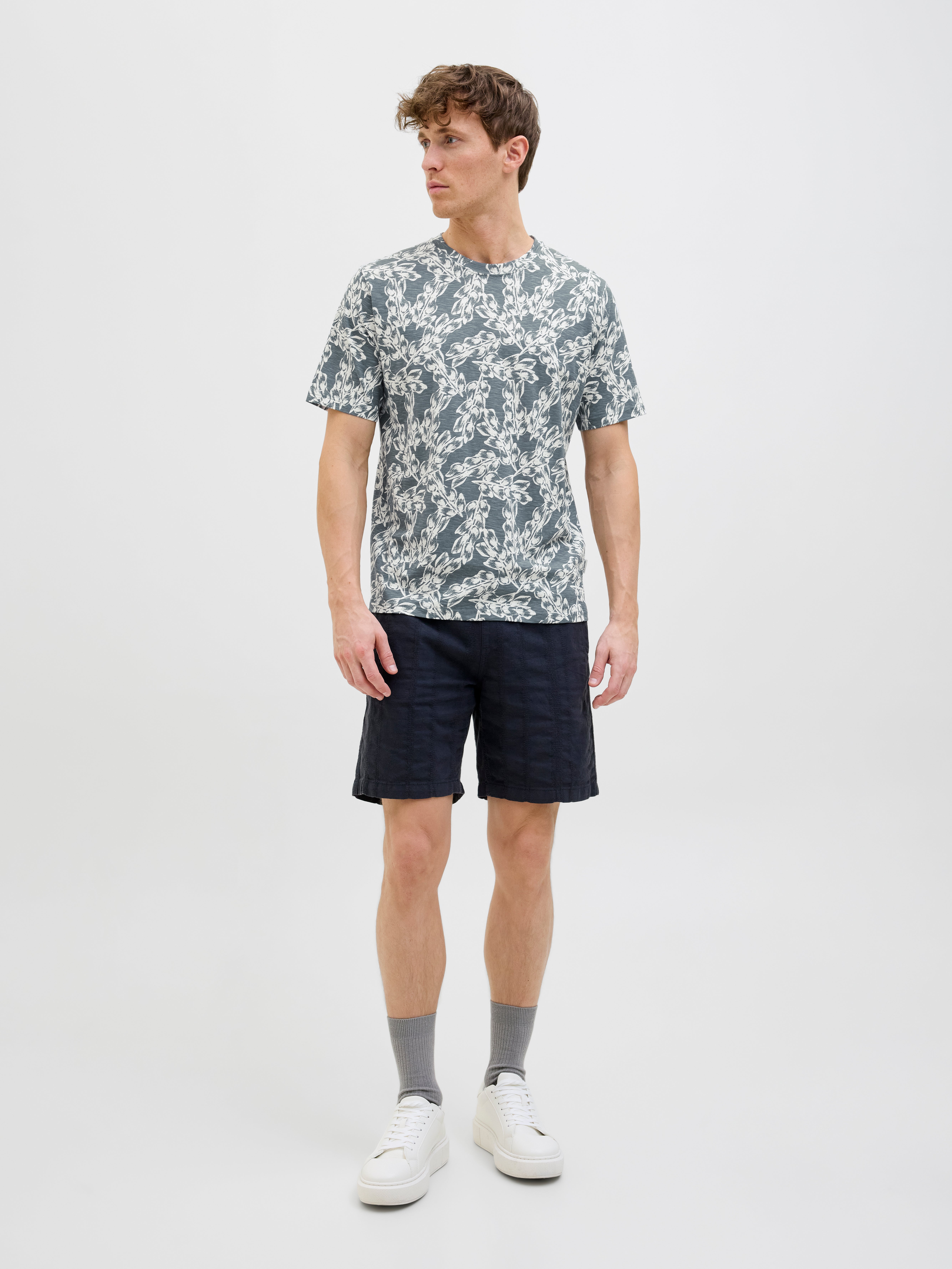 Thumbnail - All Over Print T-shirt