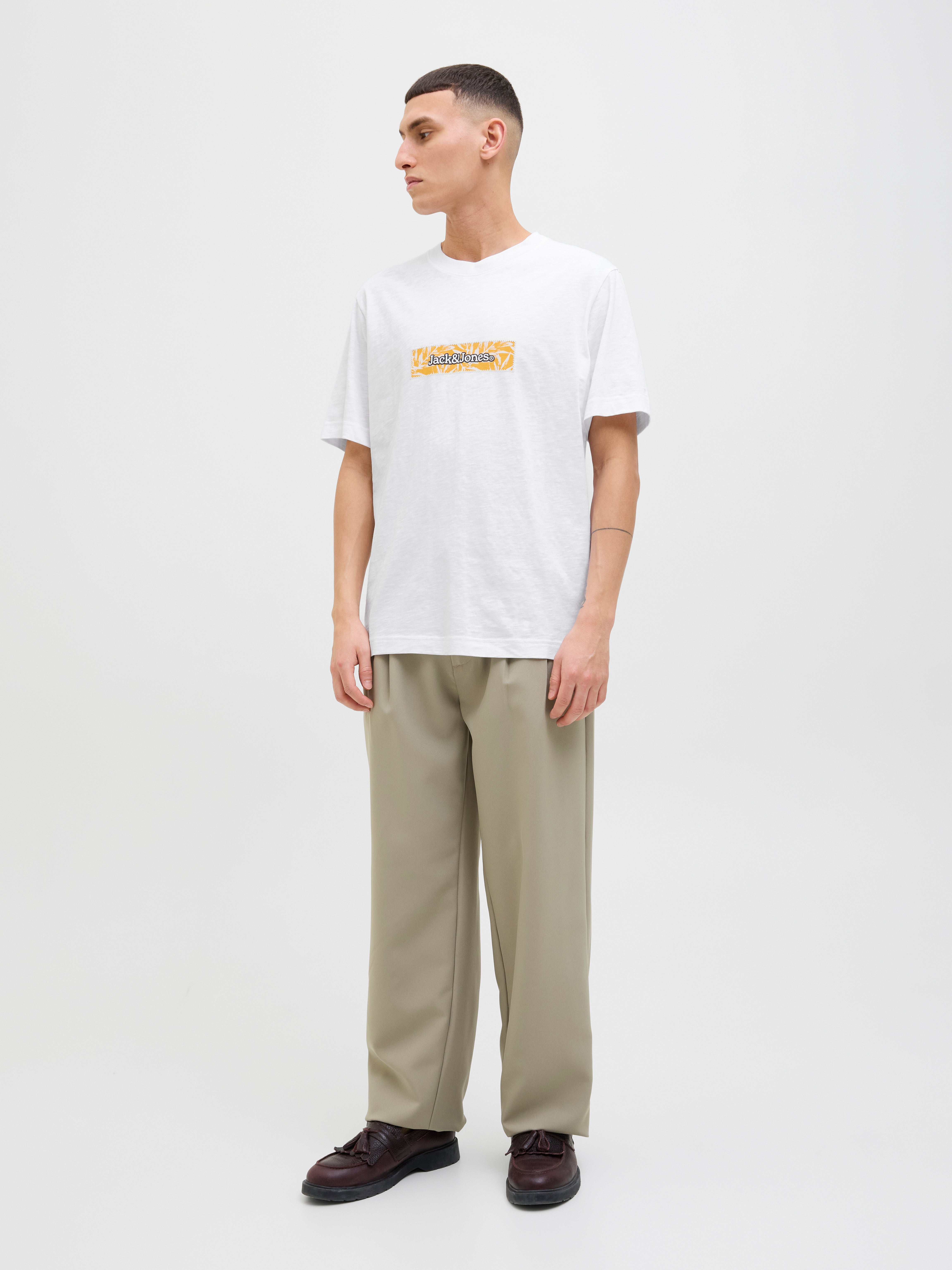 Thumbnail - Logo T-shirt