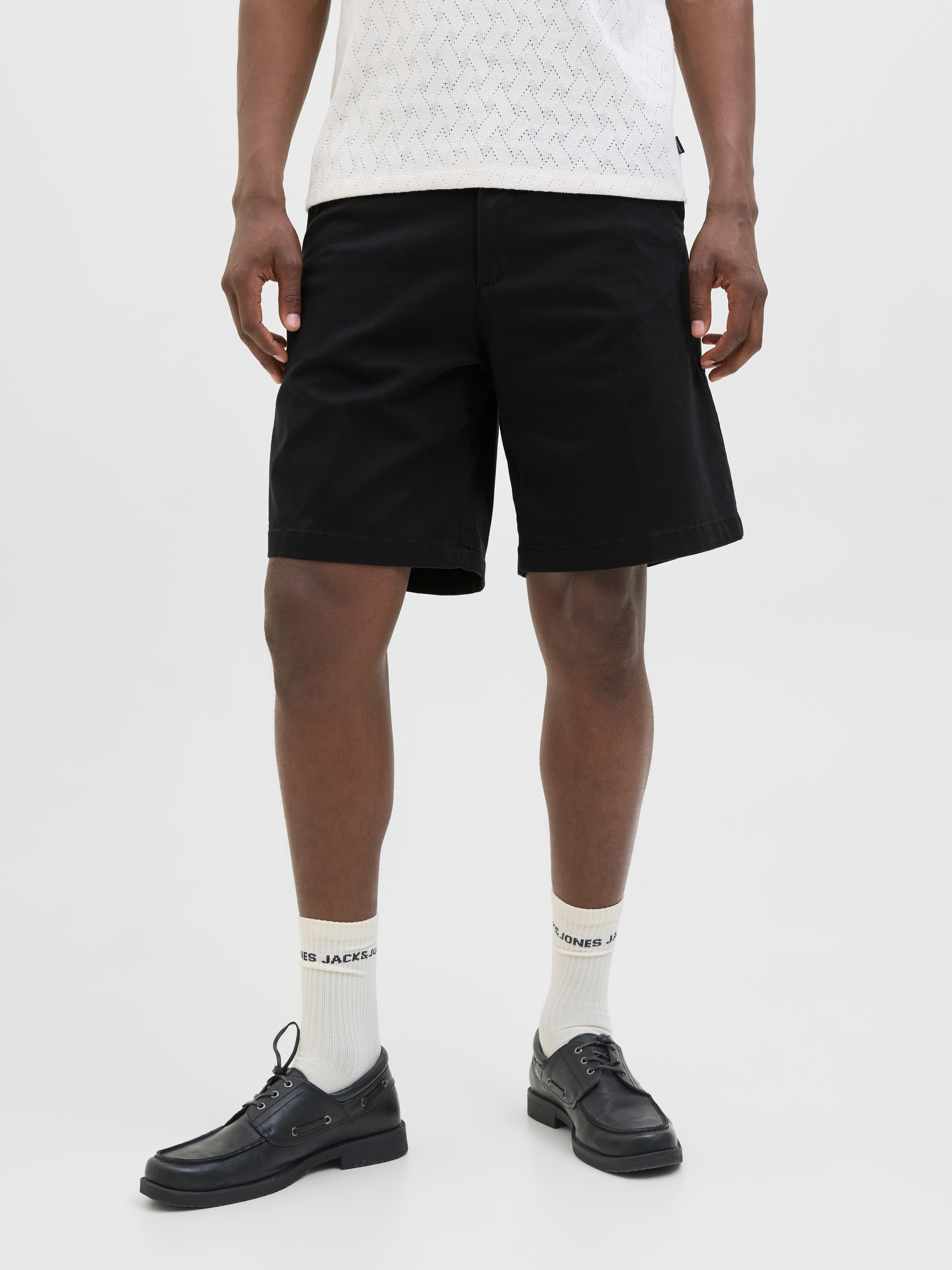 Thumbnail - Loose Fit Chino Shorts