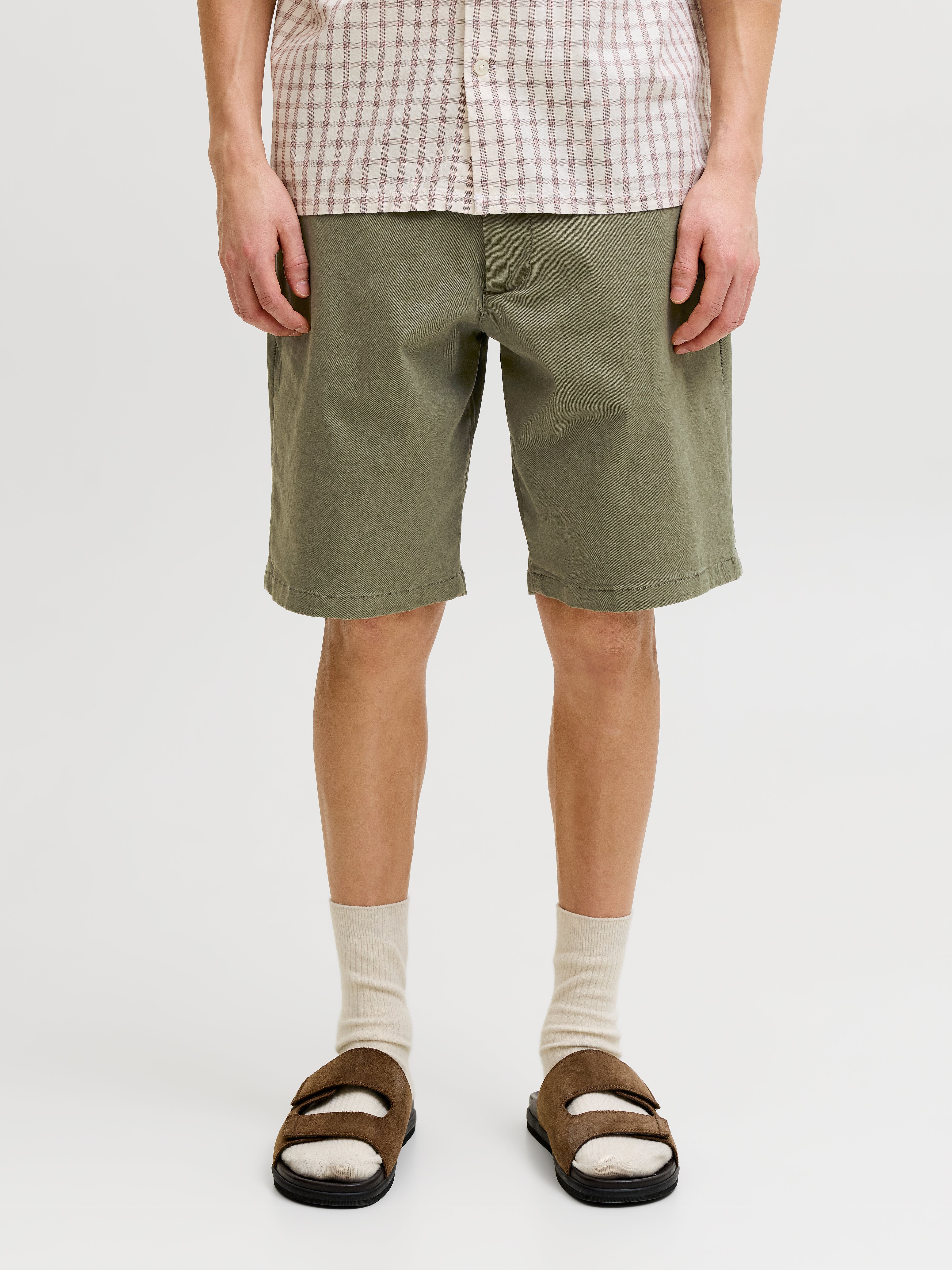 Thumbnail - Loose Fit Chino Shorts
