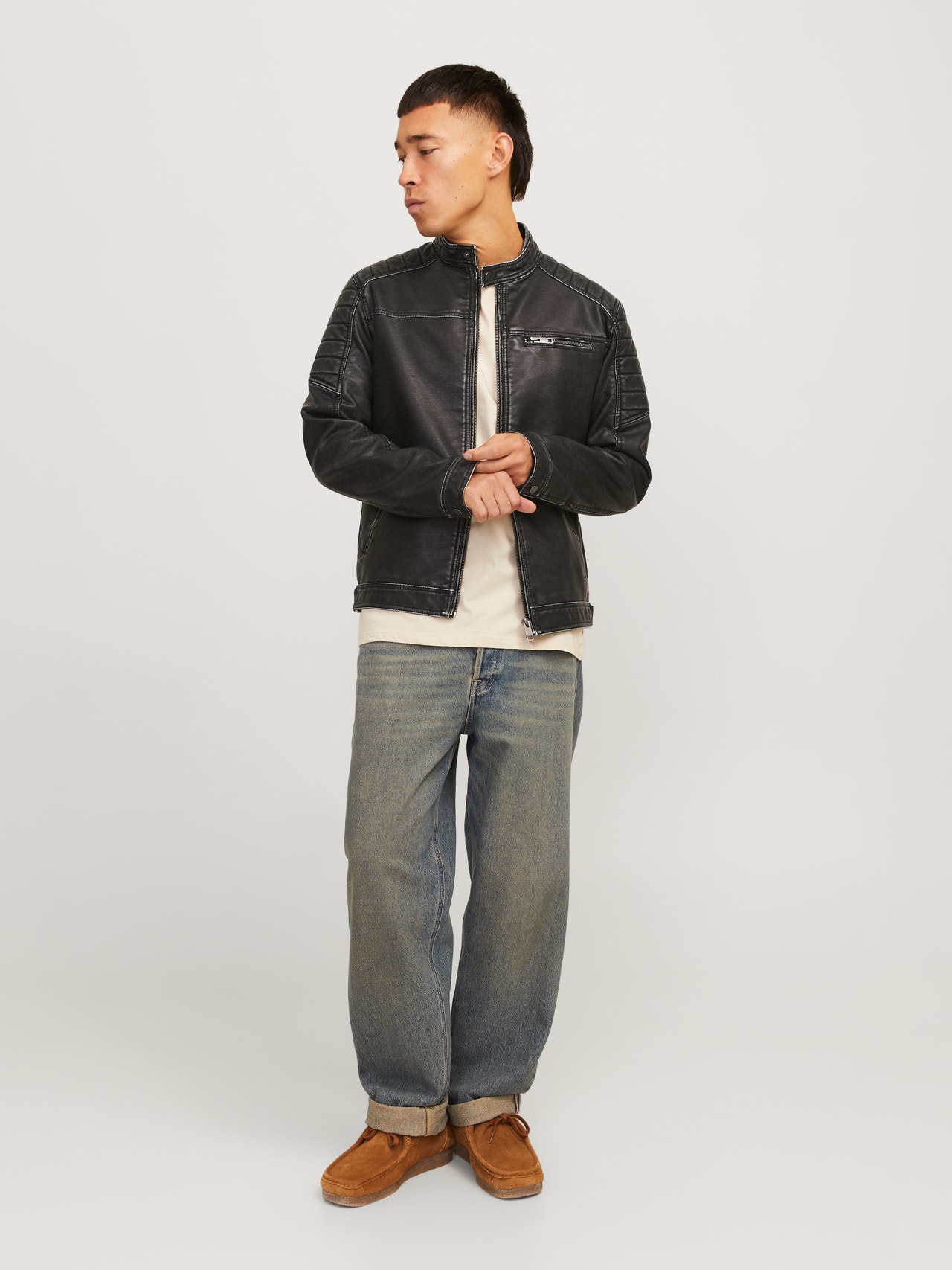 Giacca Moto JACK & JONES - Pelle Sintetica Uomo, Look Moderno - Foto 13
