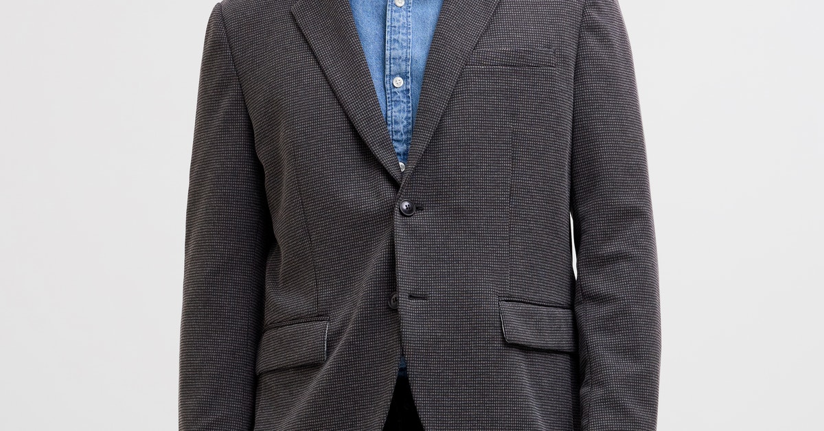Judrio Sleeveless Blazer main image 0