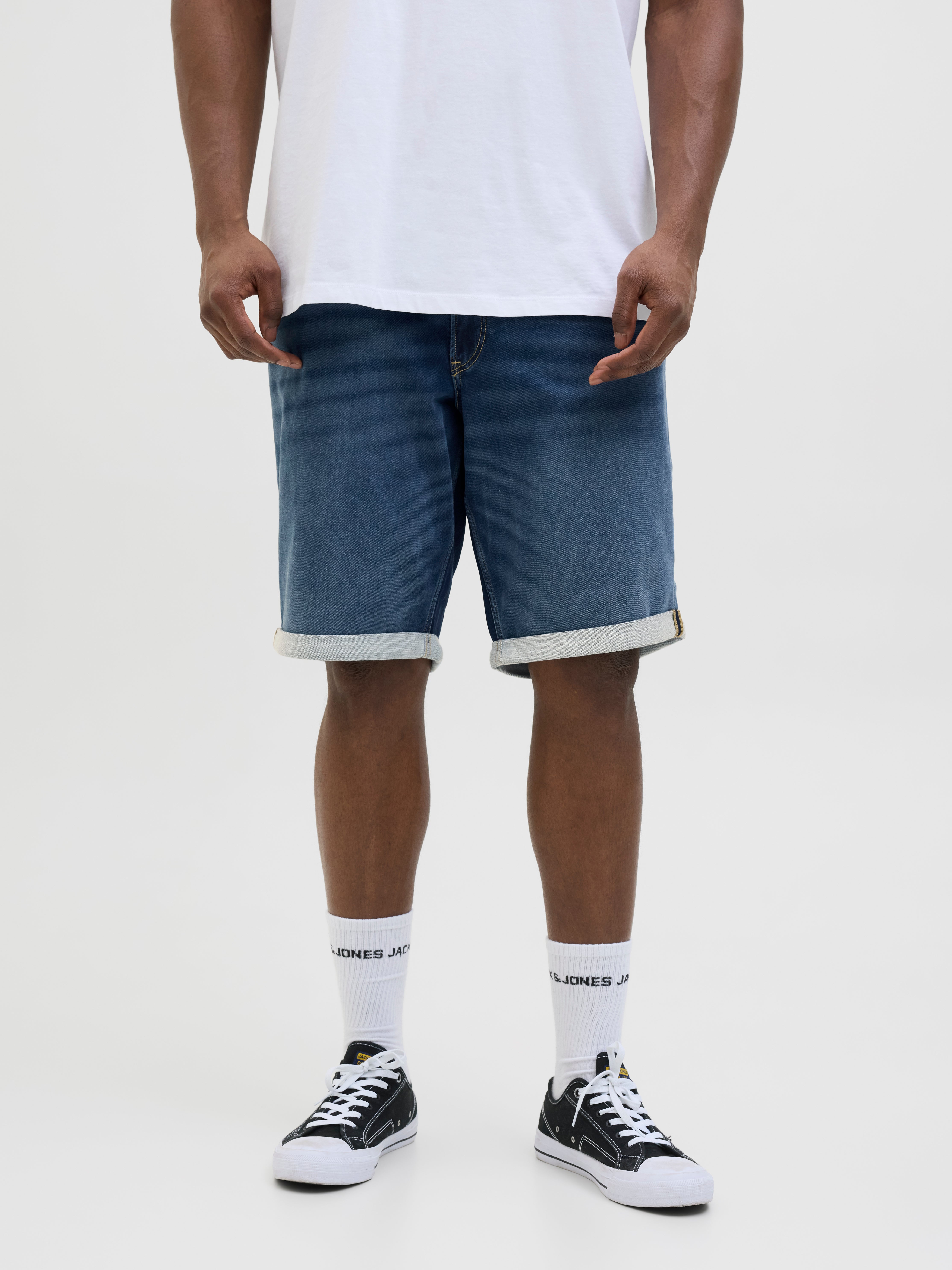 Plus Size Regular Fit Jeans-shorts