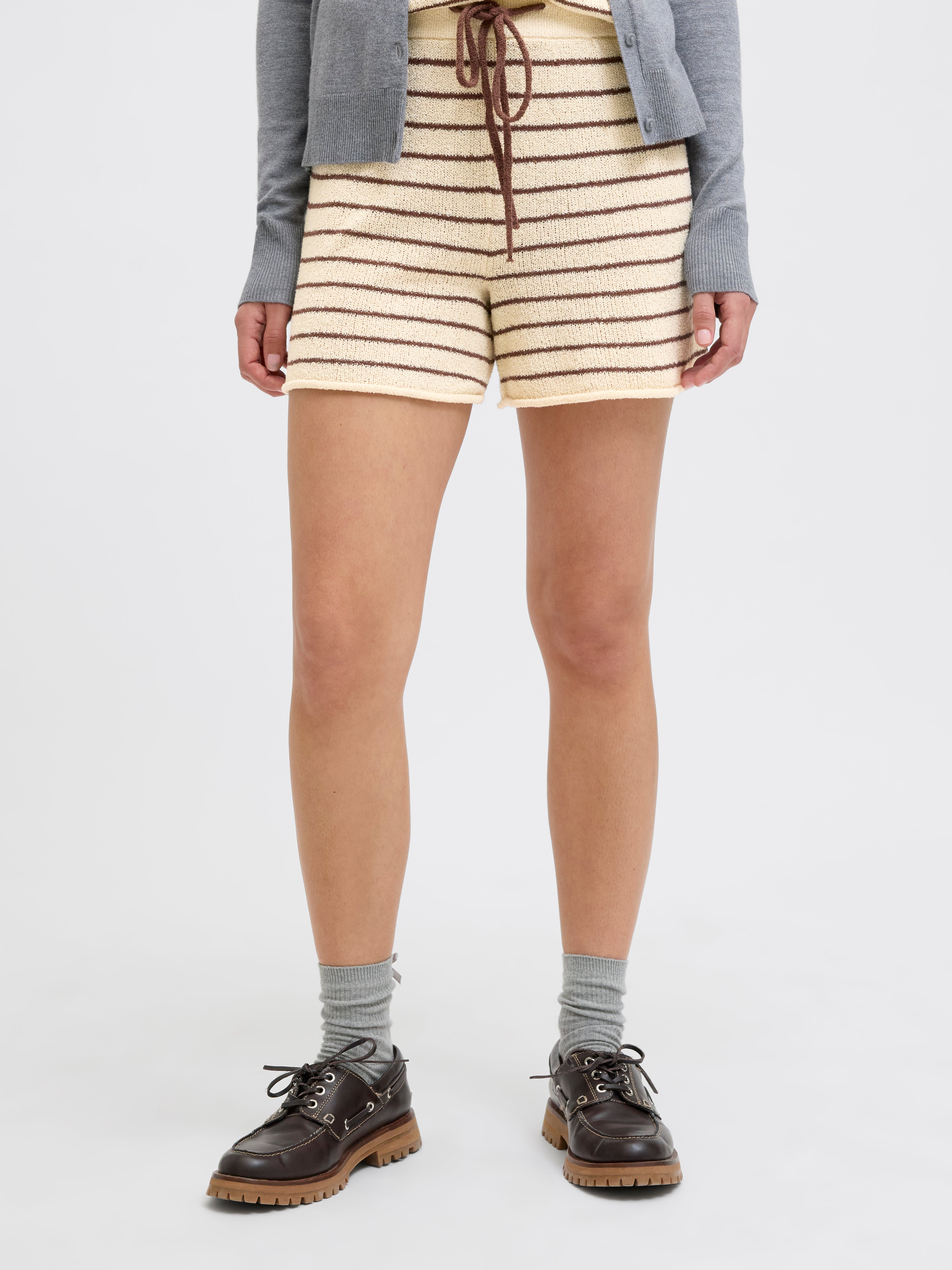 Jxamara Shorts