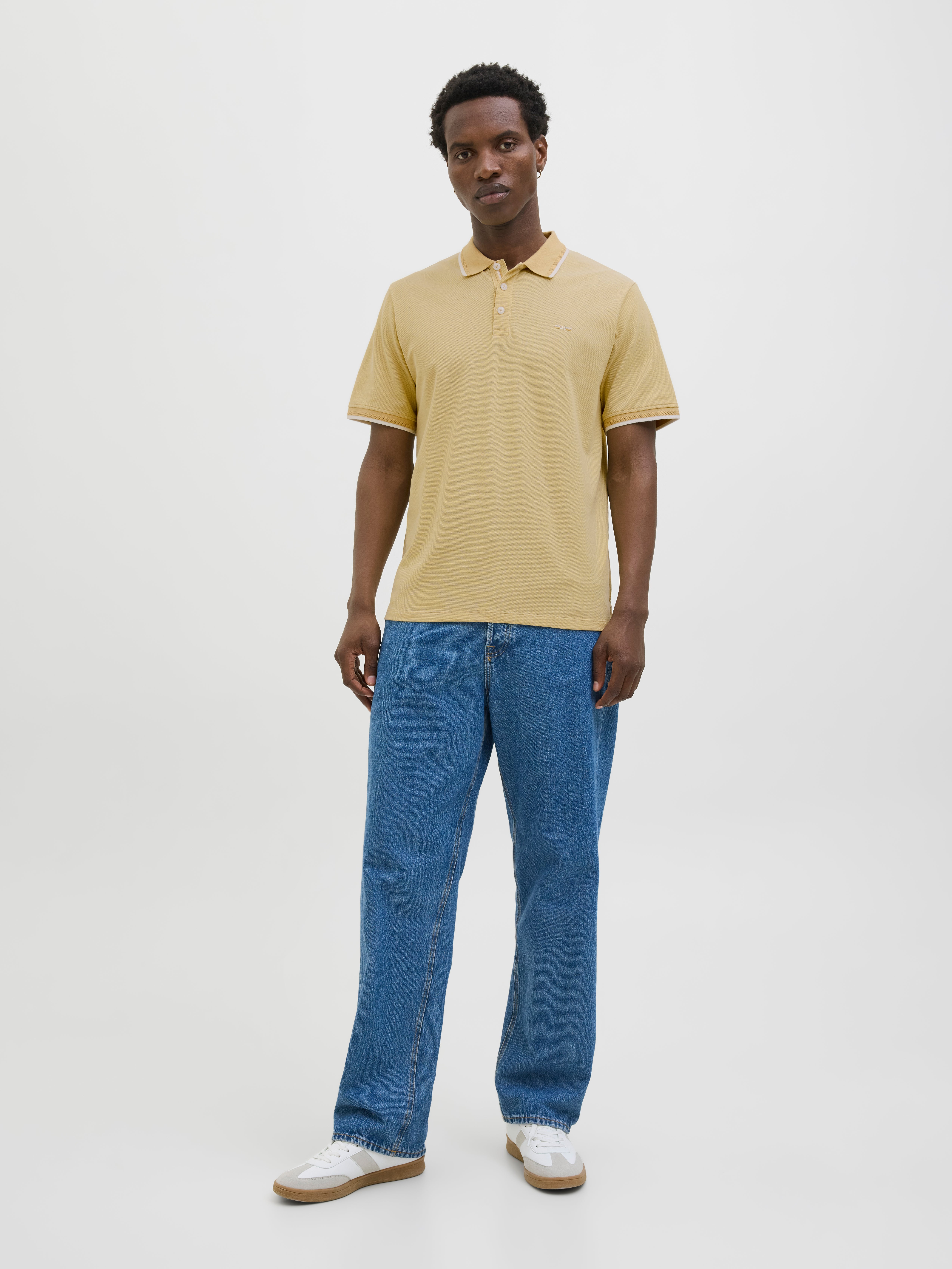 Thumbnail - Einfarbig T-shirt