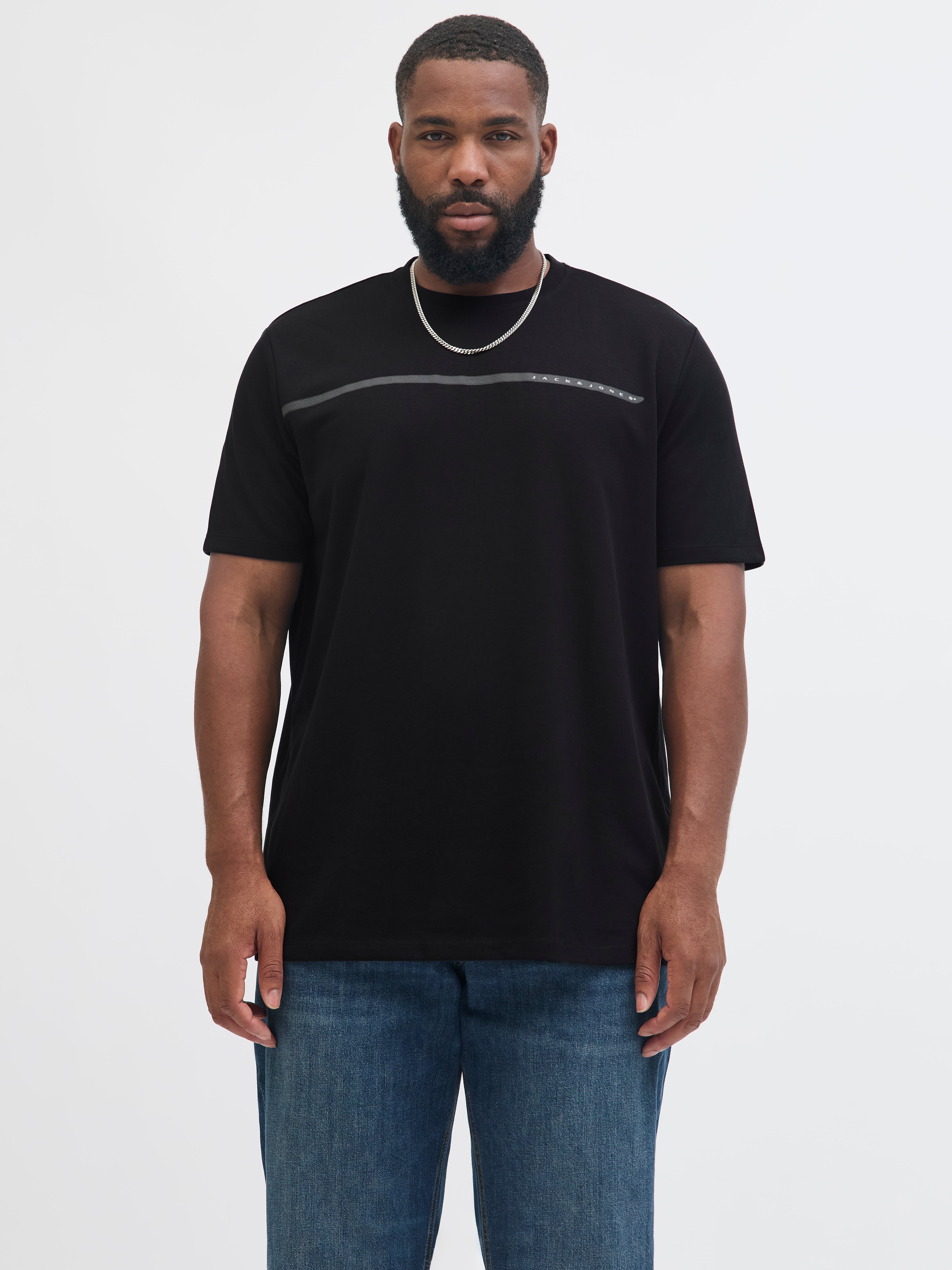 Thumbnail - Plus Size T-shirt