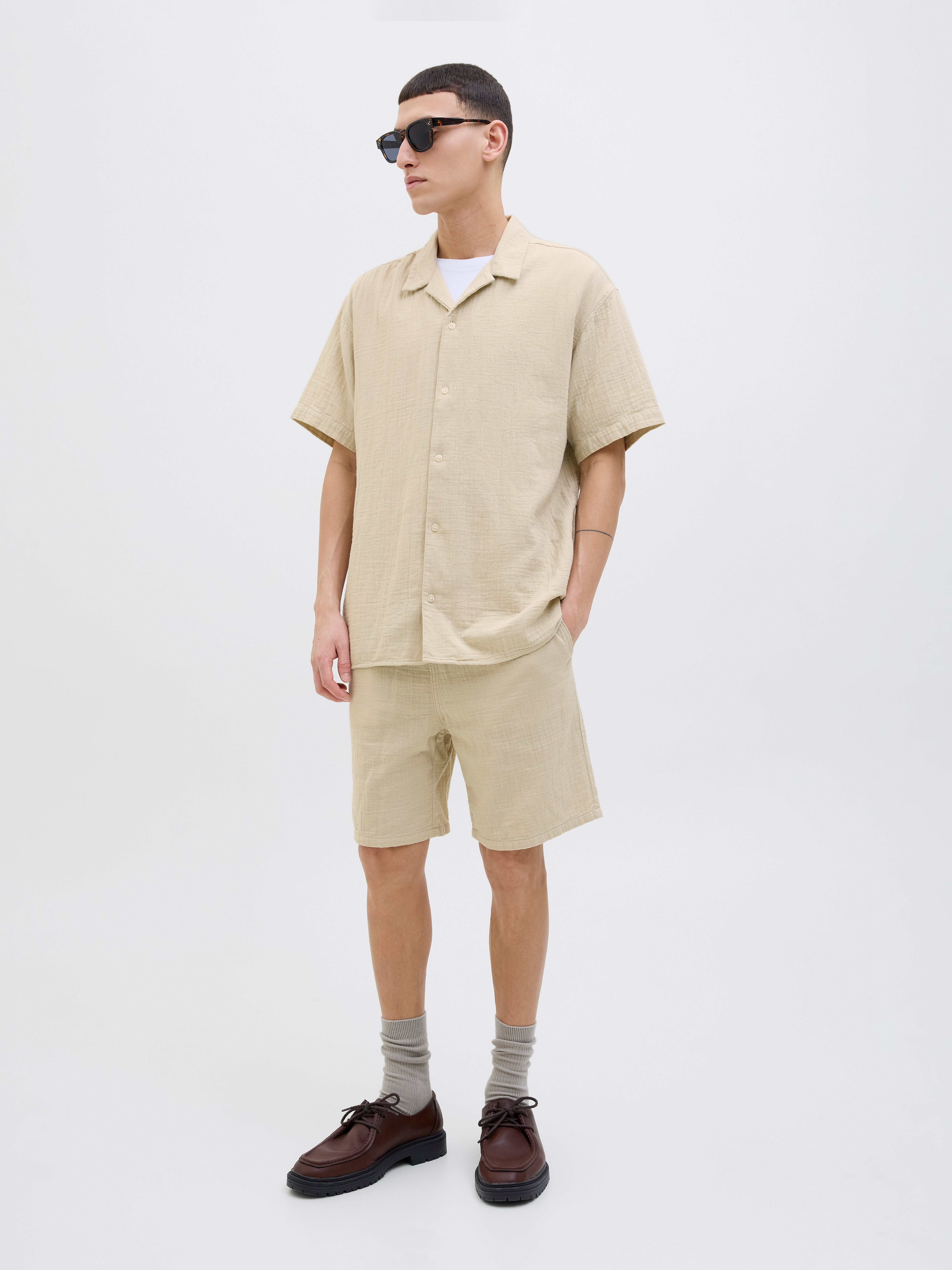 Relaxed Fit Shorts | Beige | Jack & Jones®