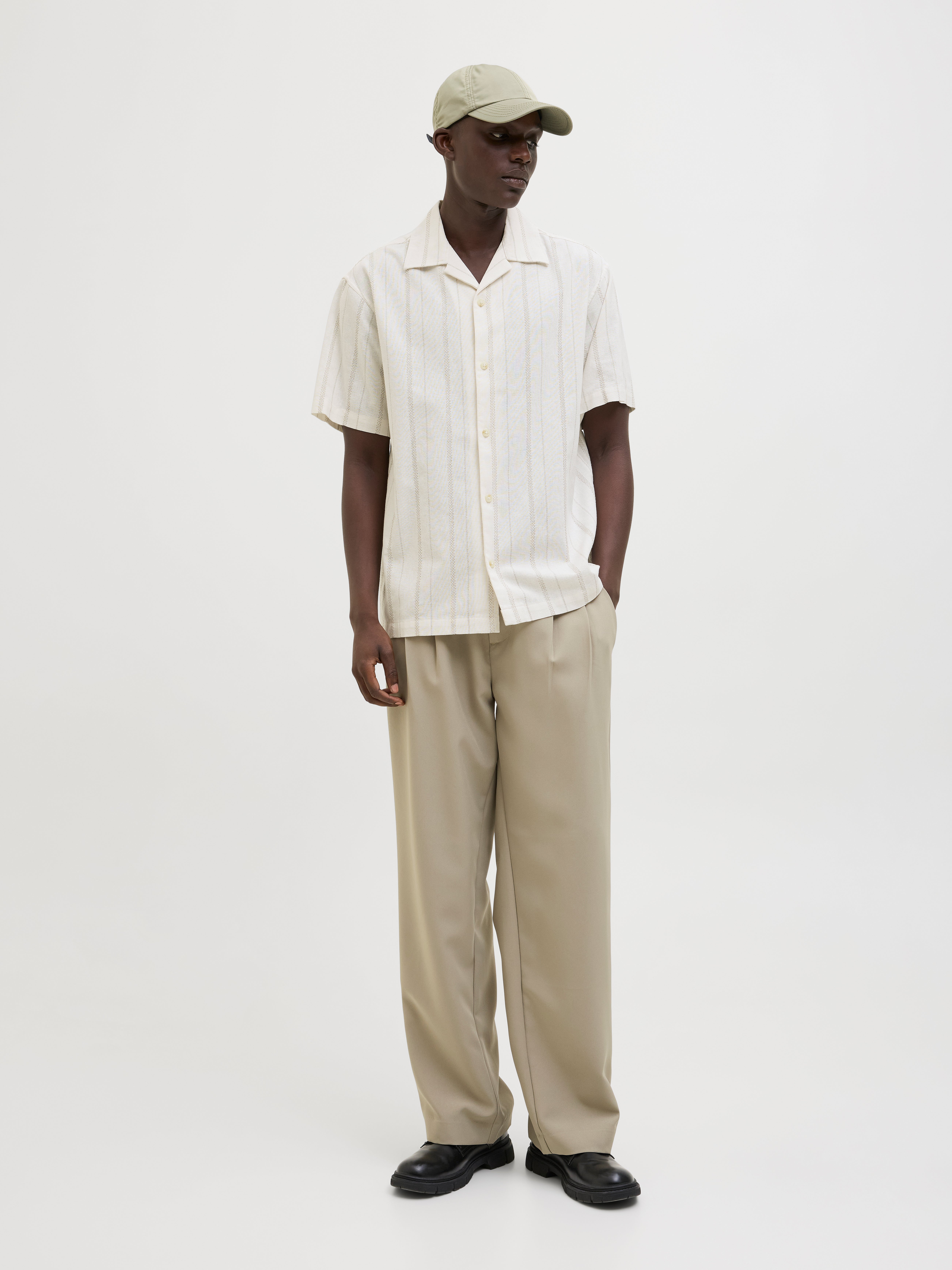 Thumbnail - Relaxed Fit Hemd