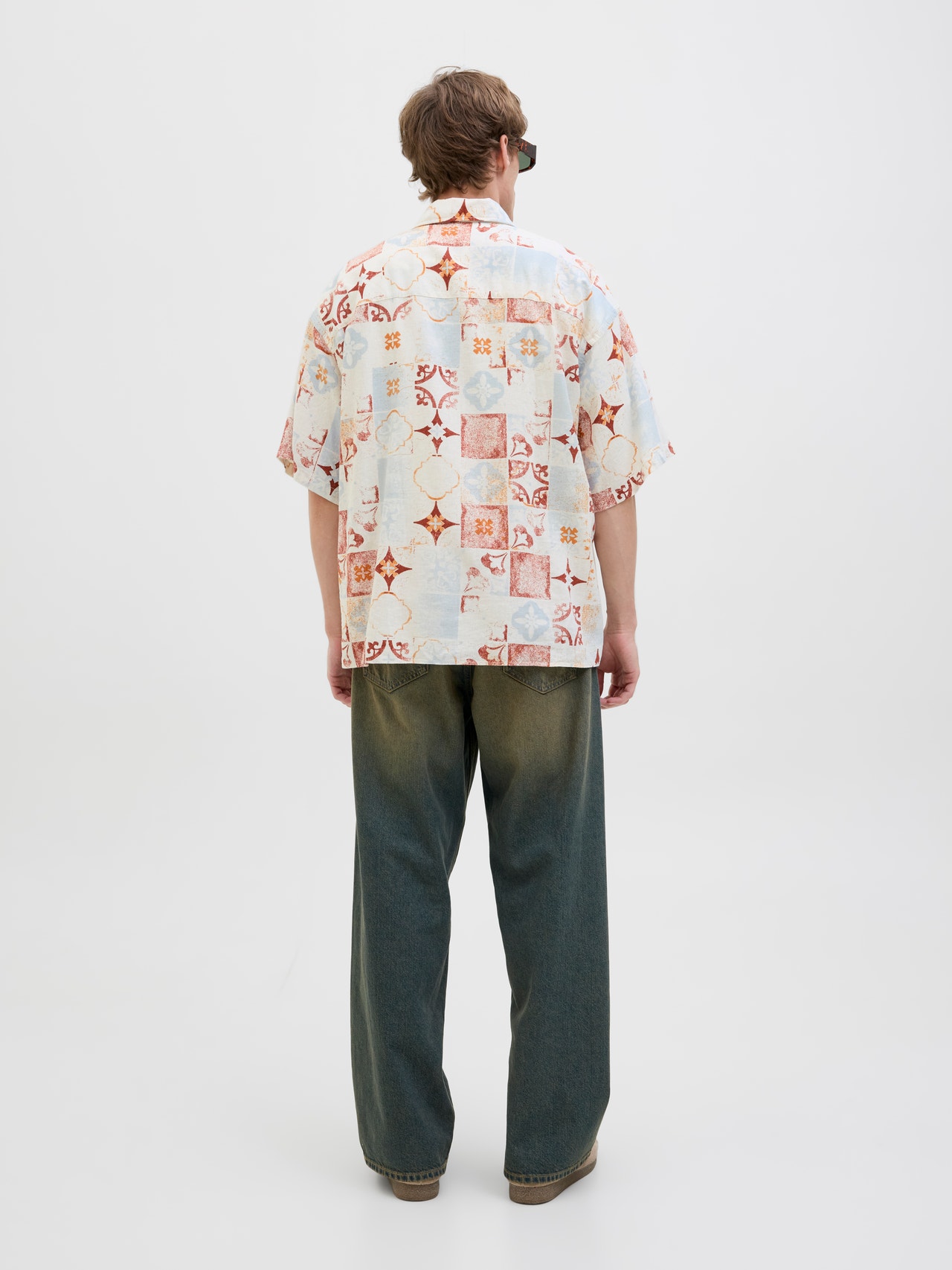 Nümph Juna shirt cloud dancer - Hvid med broderier Nümph Juna shirt cloud dancer - Hvid med broderier