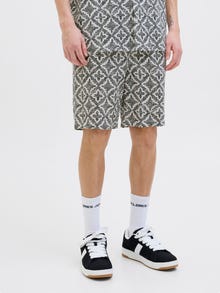 Jack & Jones Relaxed Fit Shorts -Cloud Dancer - 12277620