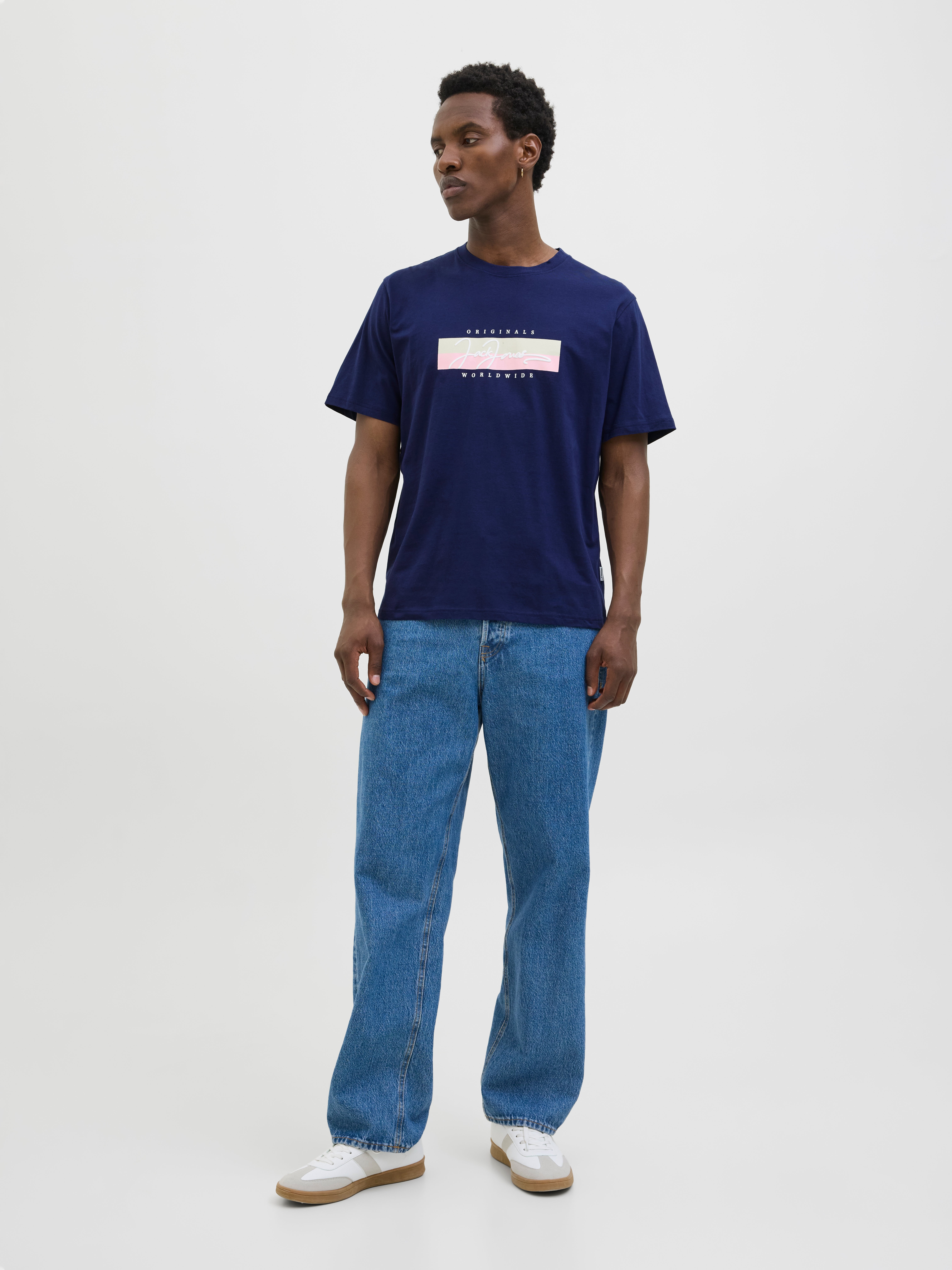 Thumbnail - Logo T-shirt