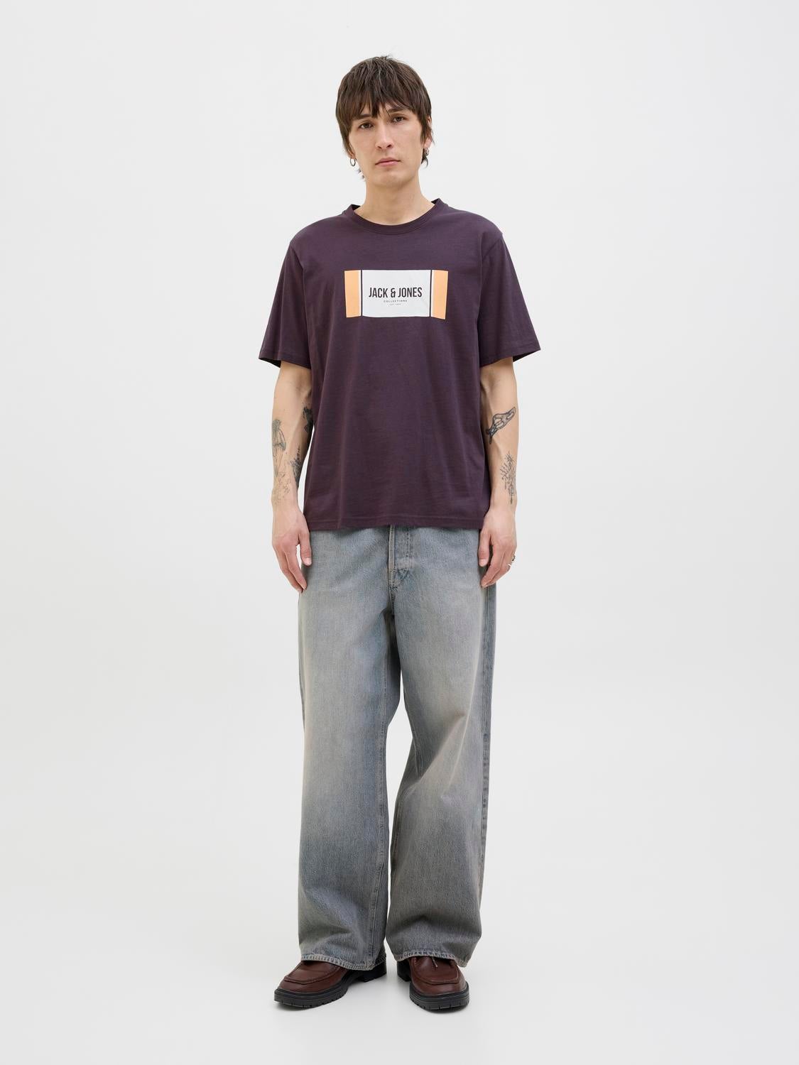 Thumbnail - Logo T-shirt