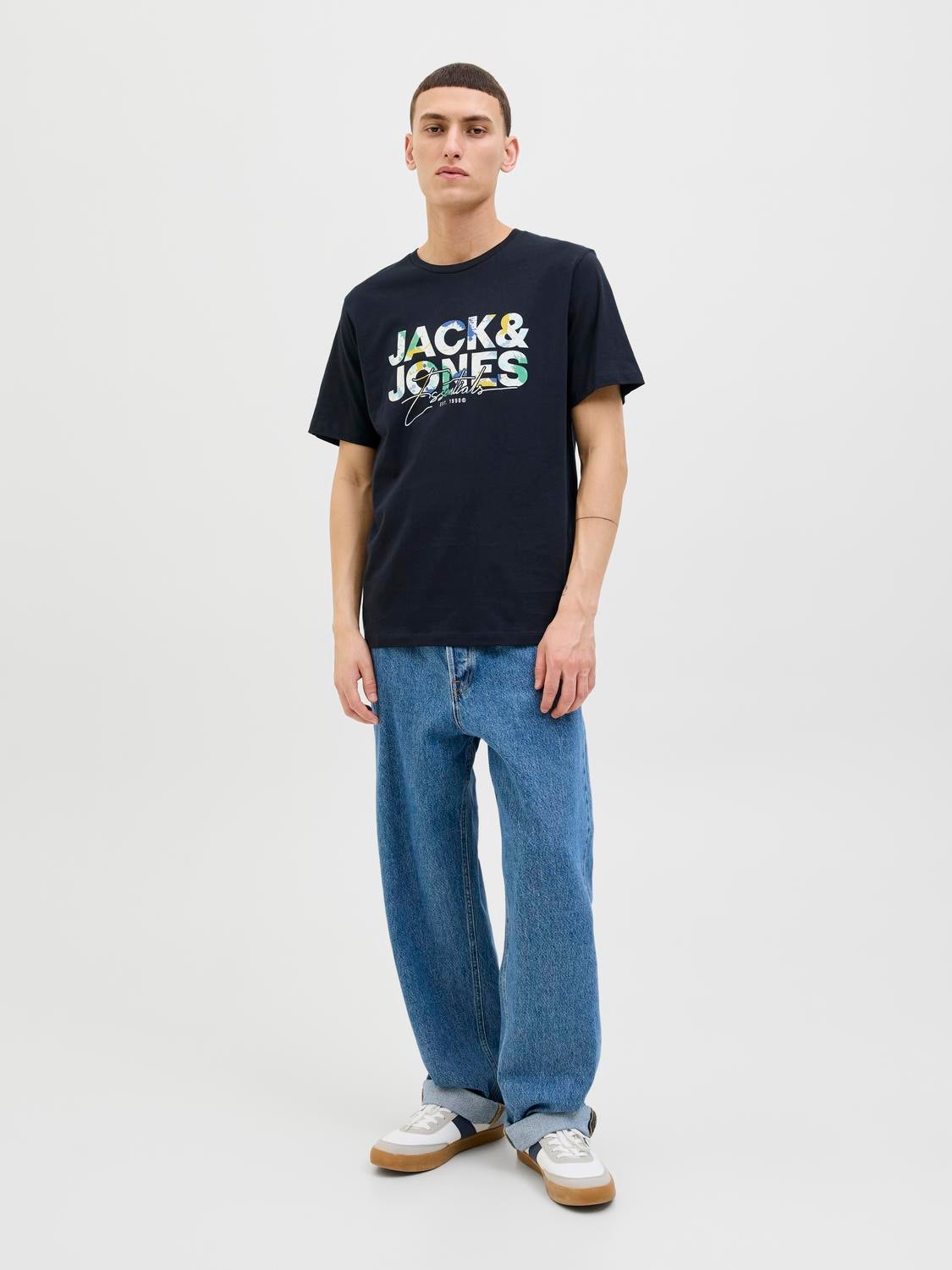 Thumbnail - Logo T-shirt