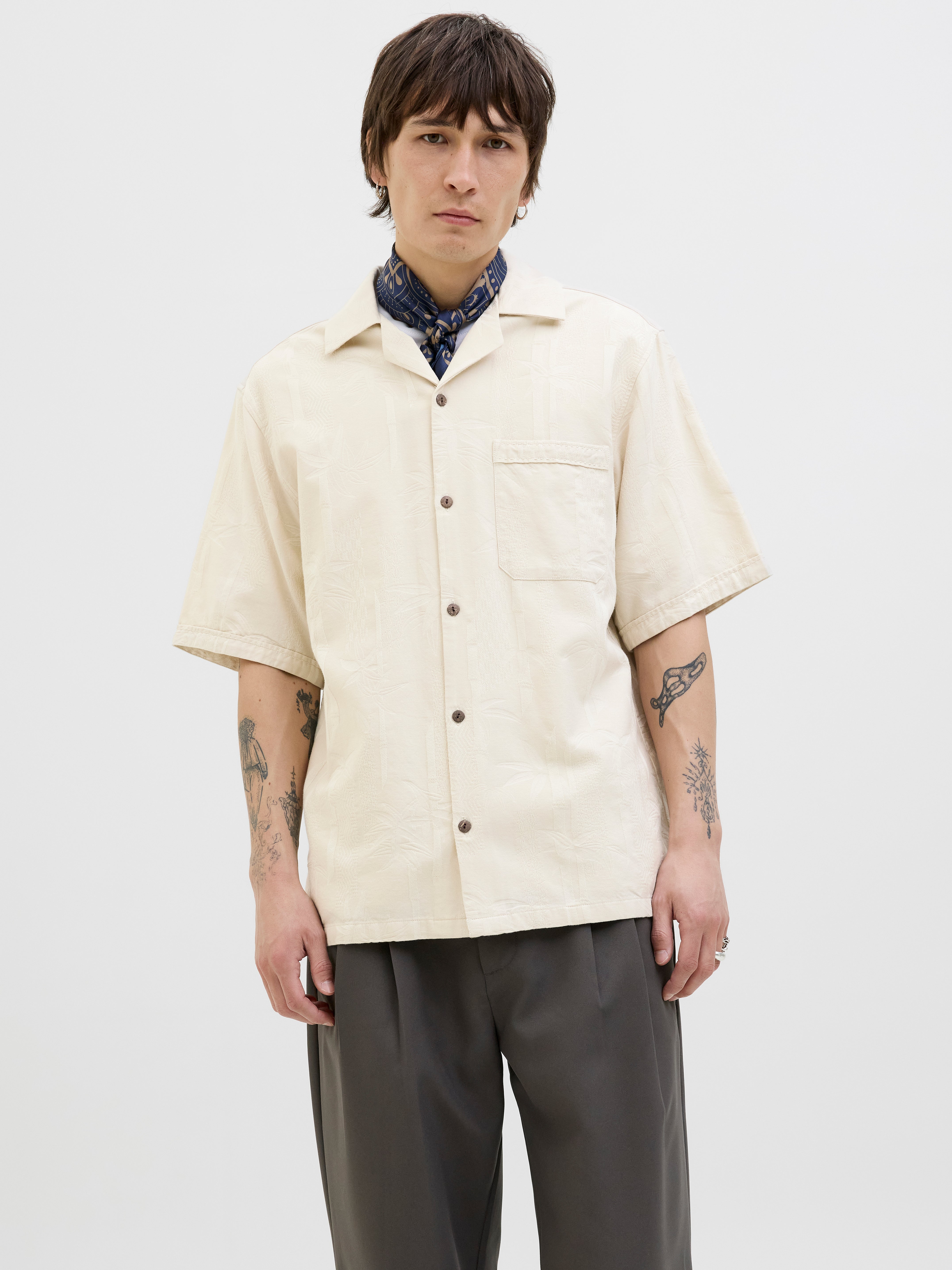 Relaxed Fit Hemd