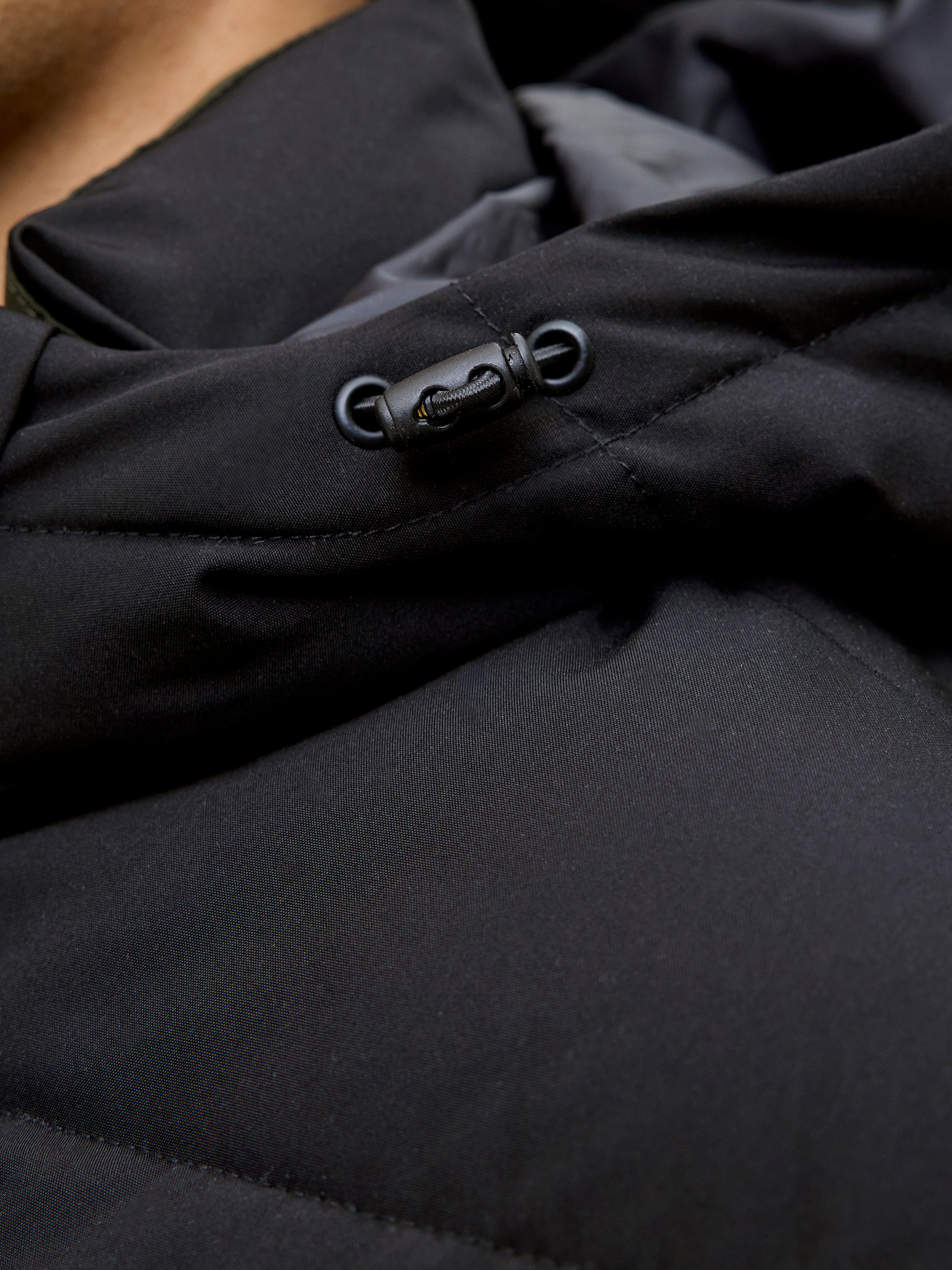 Thumbnail - Steppjacke