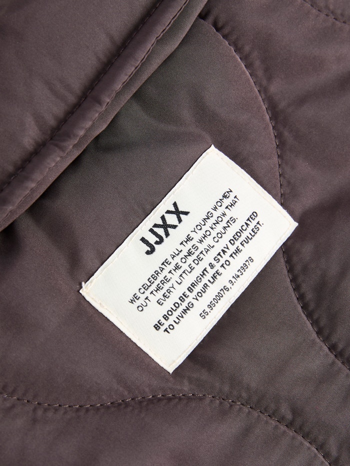 JXSERENA Quilted jacket | Dark Brown | JJXX® JXSERENA Quilted jacket | Dark Brown | JJXX®