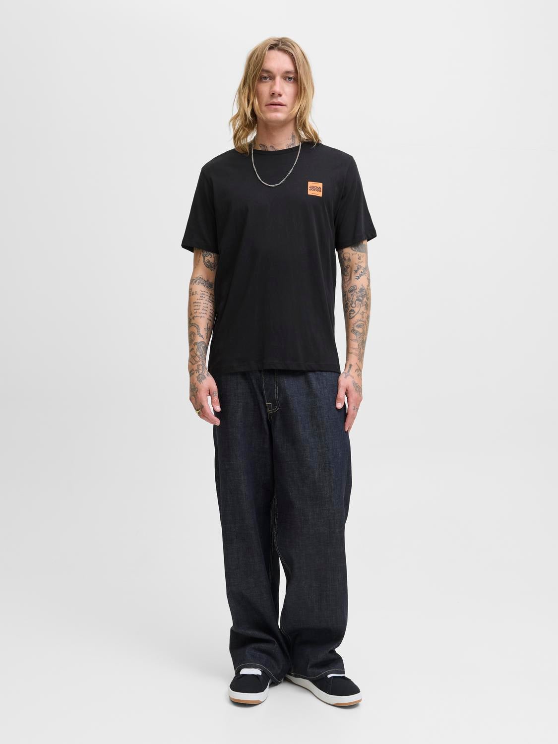 Thumbnail - Logo T-shirt