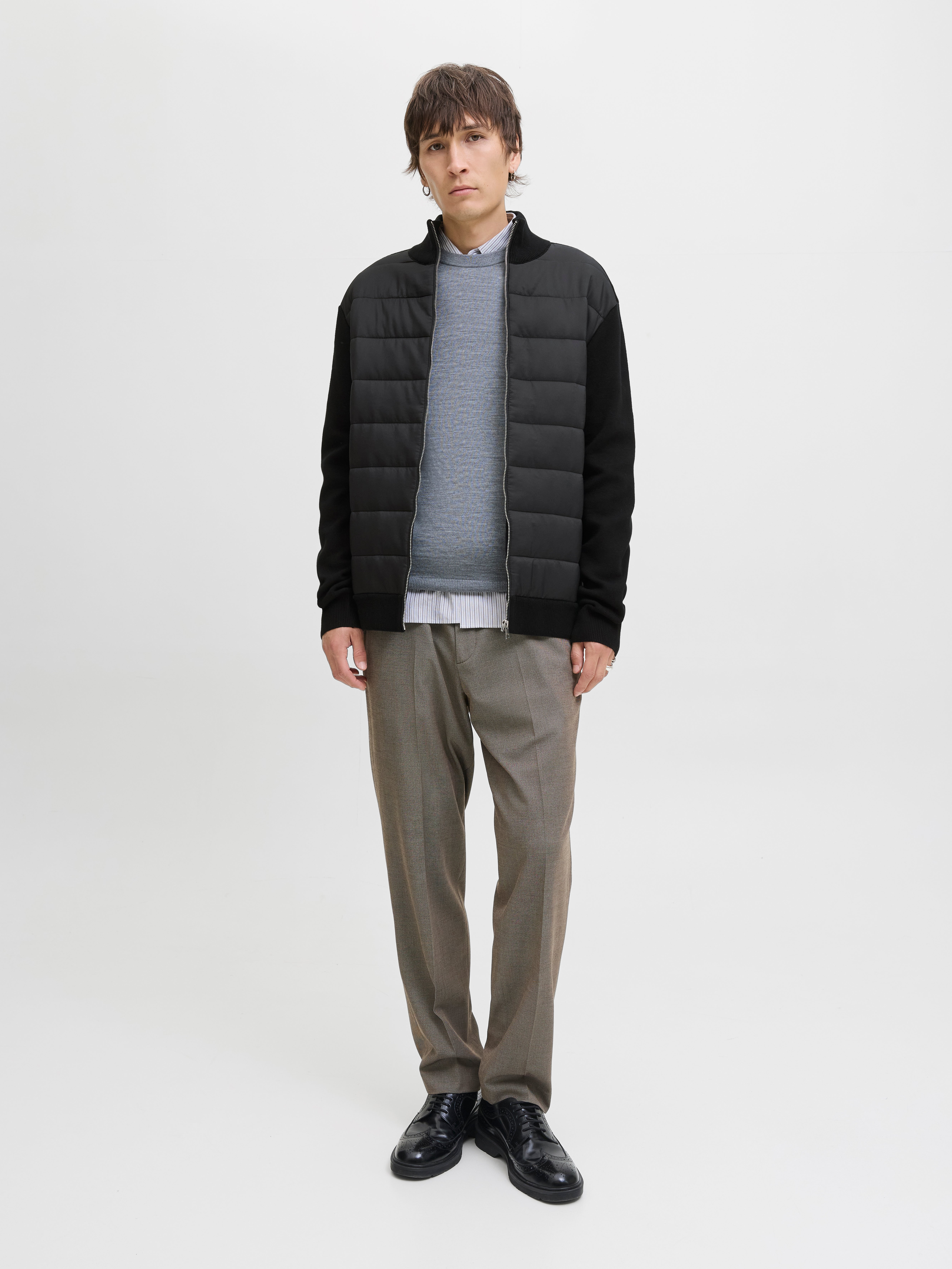 Thumbnail - Einfarbig Strickjacke