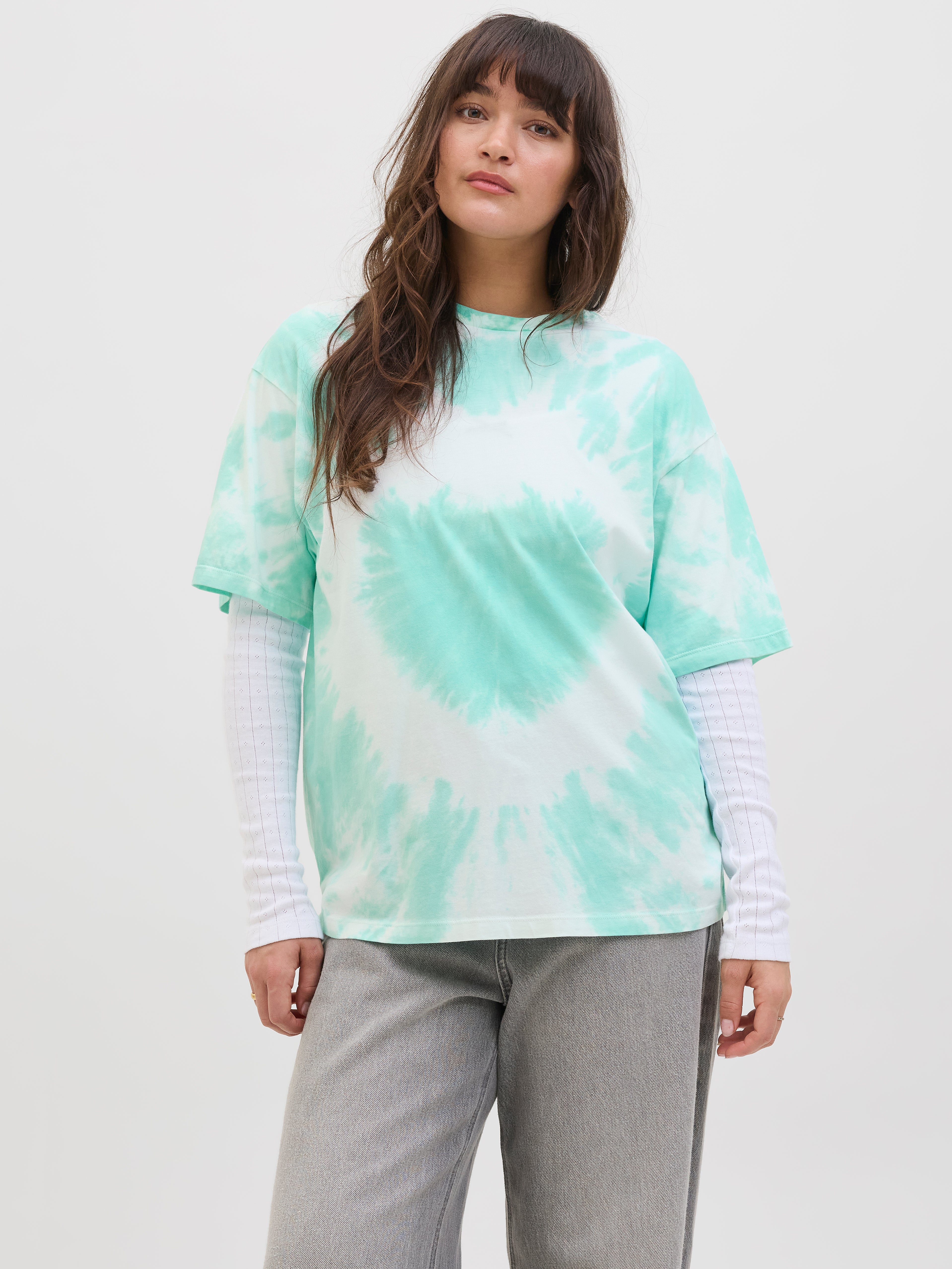 Jxthea T-shirt