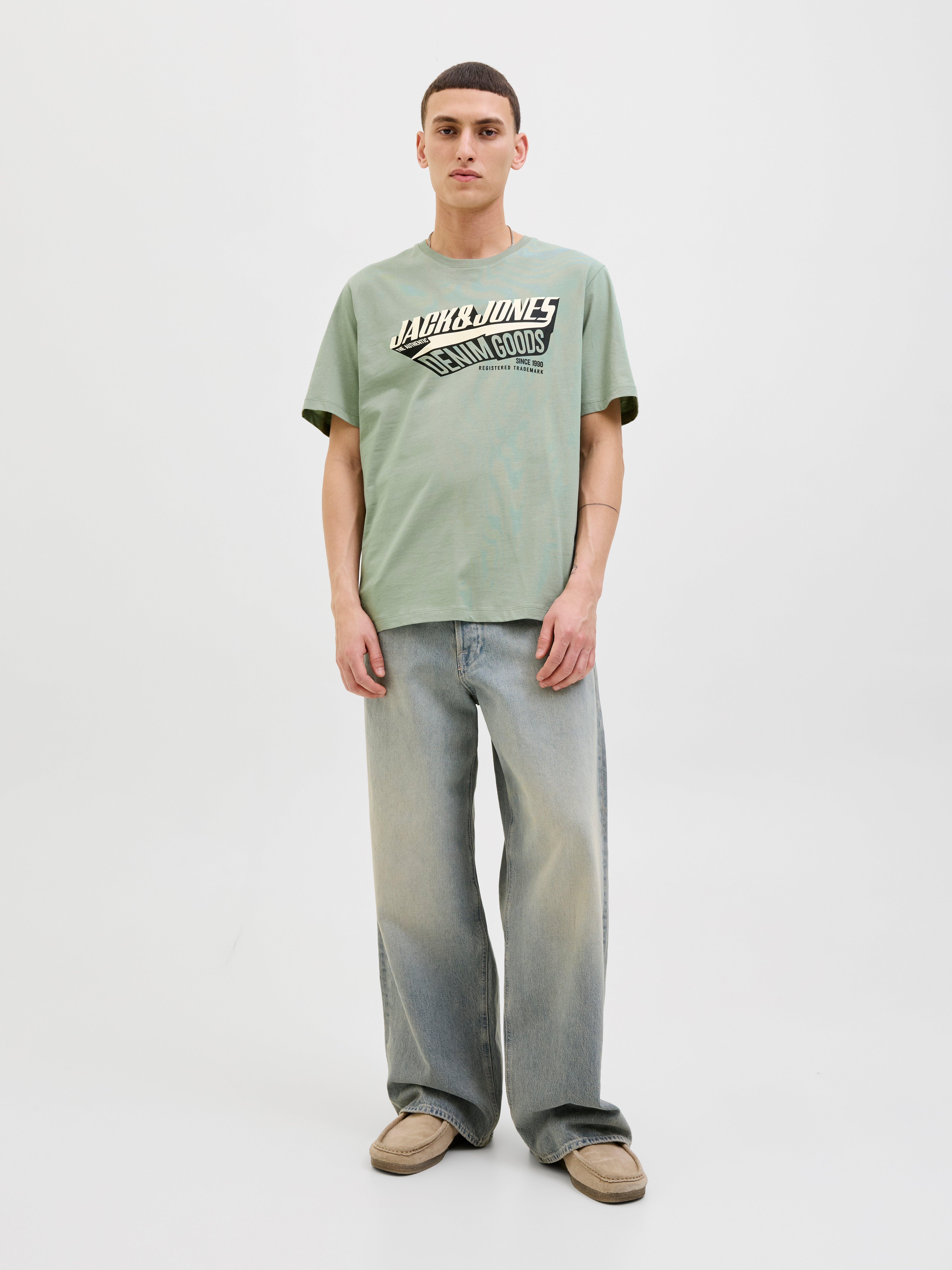Thumbnail - Logo T-shirt