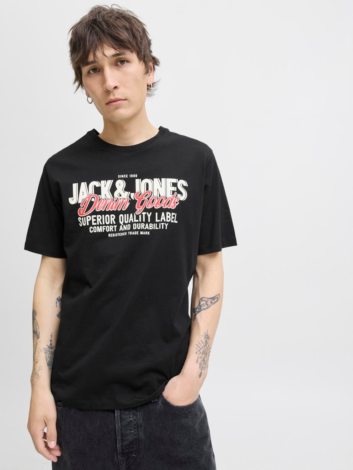 T-shirt Manches Longues Noir Garçon Jack & Jones Cula | Déstockage Jack & Jones T-shirt Manches Longues Noir Garçon Jack & Jones Cula | Déstockage Jack & Jones