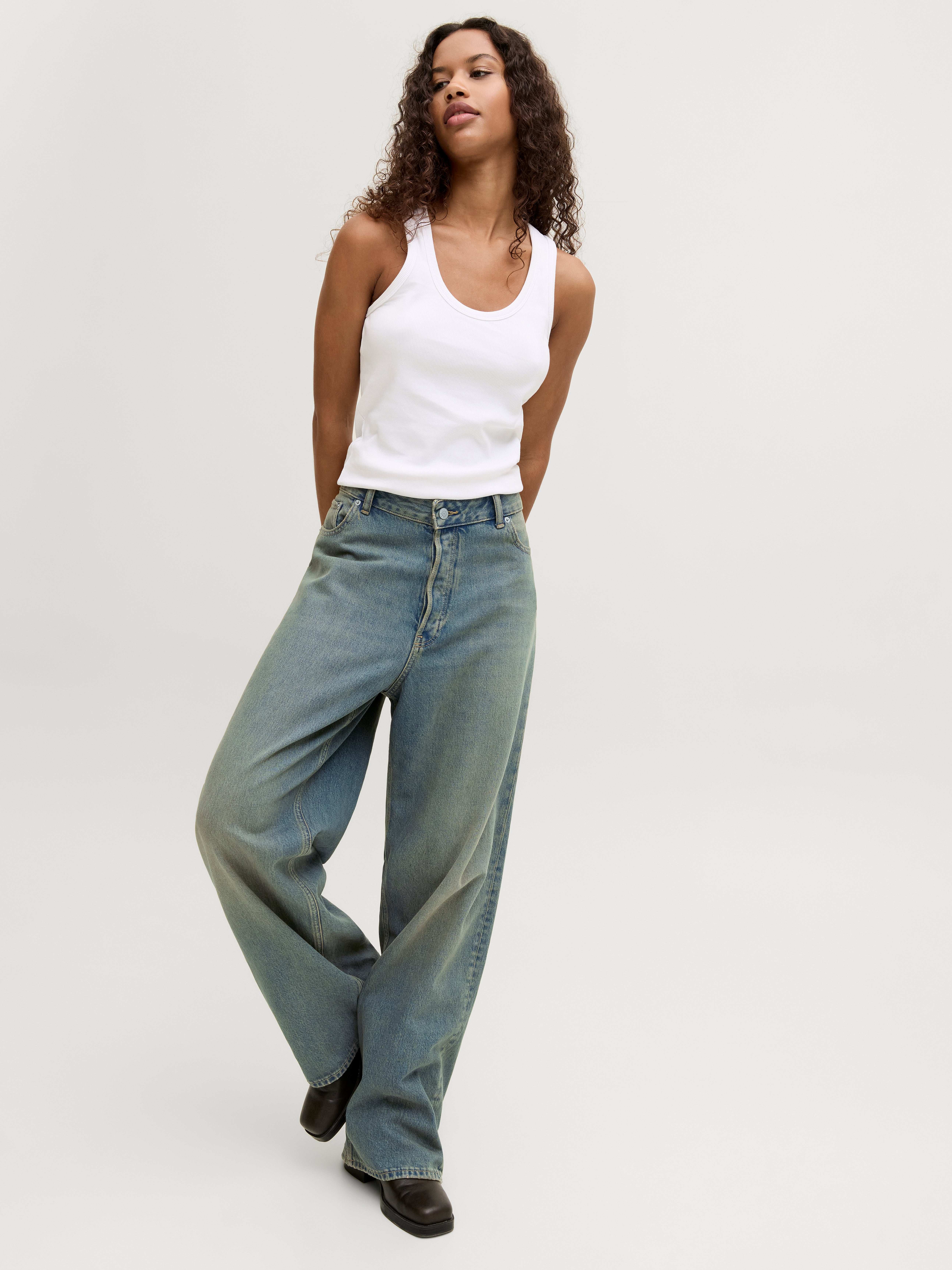 JXKYOTO BAGGY LW JEANS R228 DNM SN | Medium Blue | JJXX®