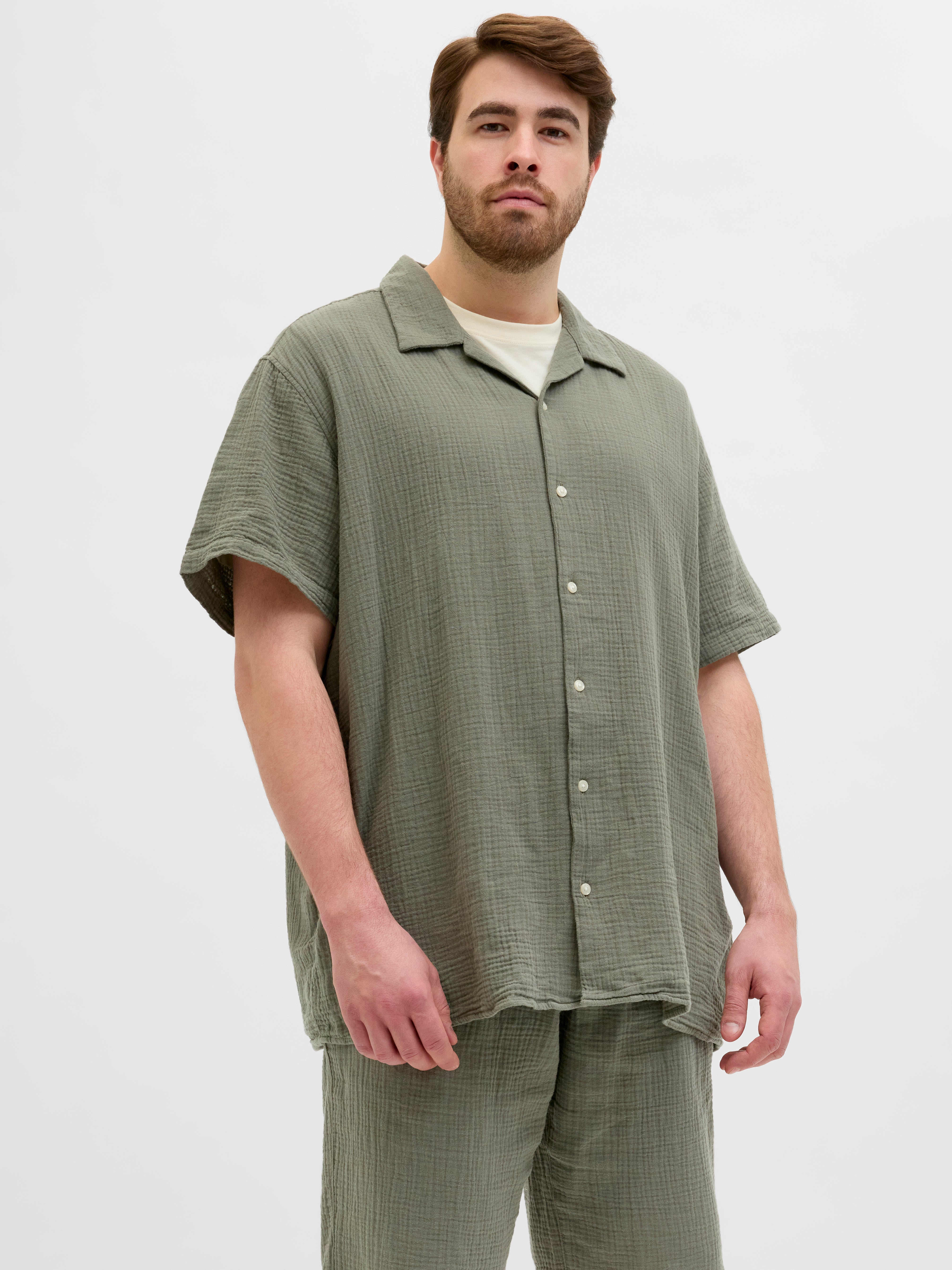 Plus Size Relaxed Fit Hemd