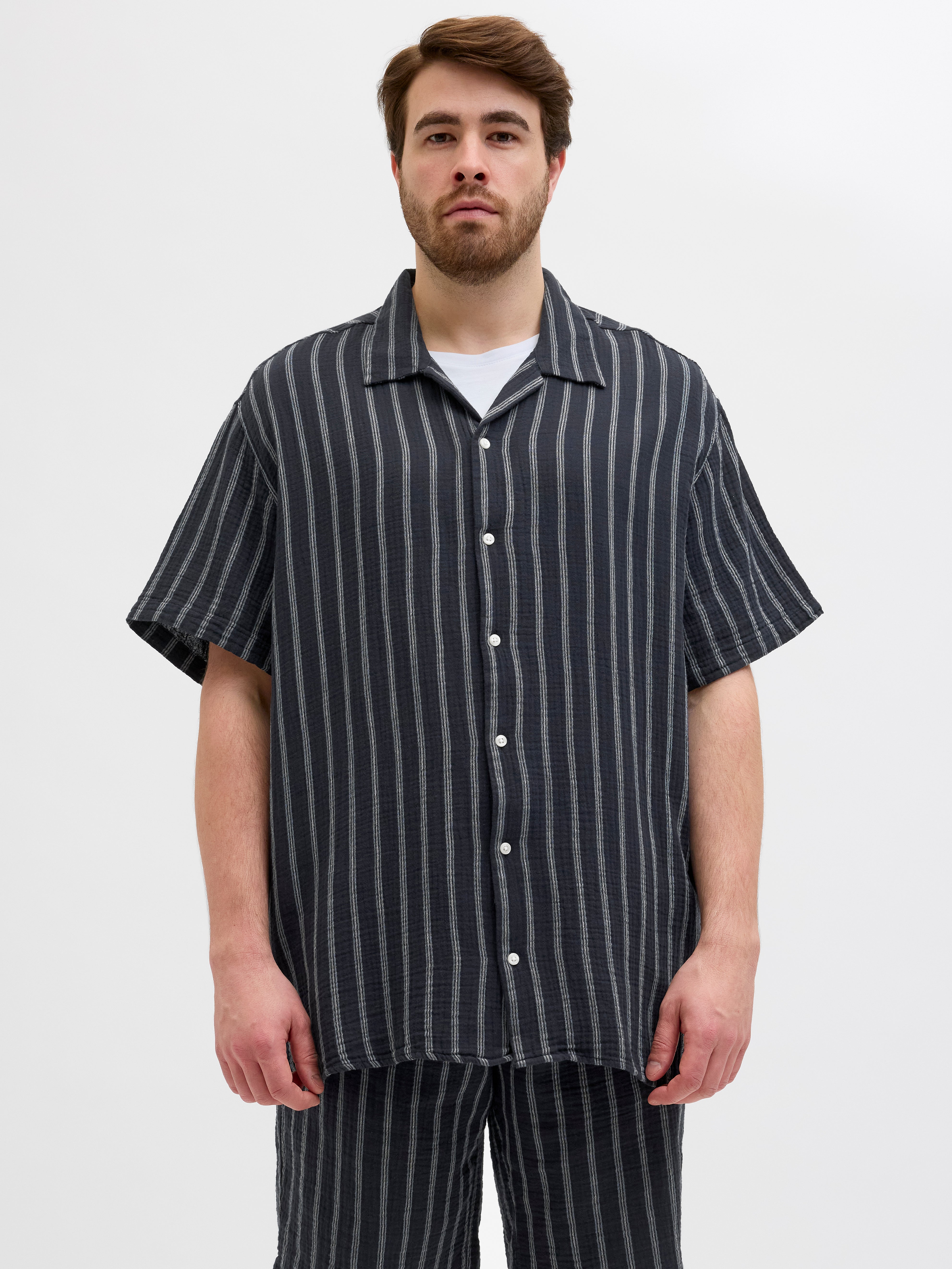 Plus Size Relaxed Fit Hemd