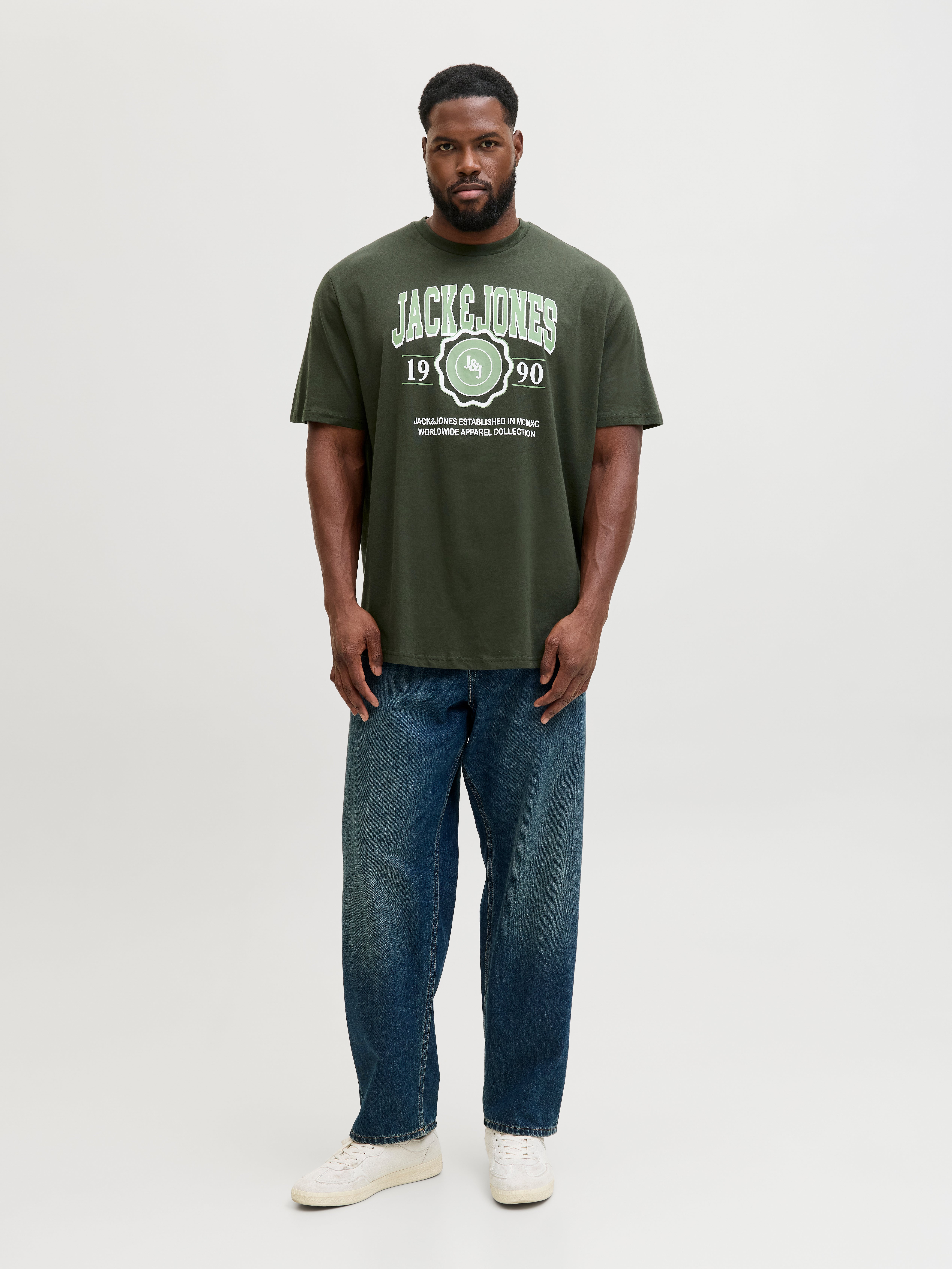 Thumbnail - Plus Size Logo T-shirt