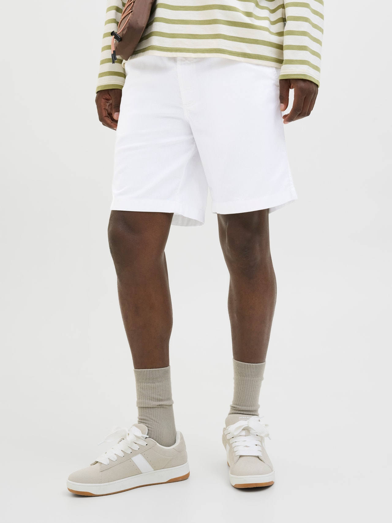 Jack & Jones - Pantaloni felpati larghi neri con righe laterali Jack & Jones - Pantaloni felpati larghi neri con righe laterali
