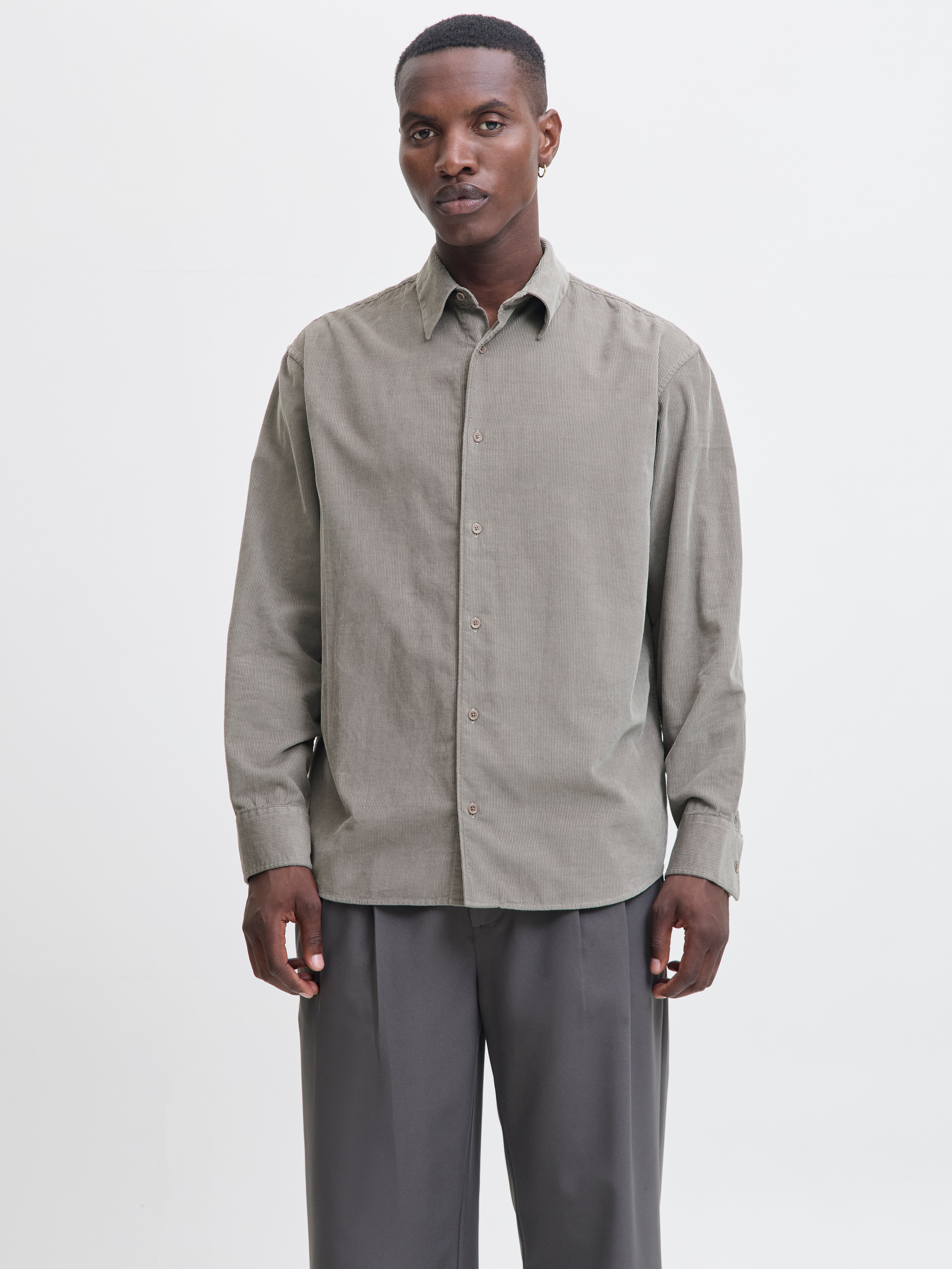 Thumbnail - Relaxed Fit Hemd