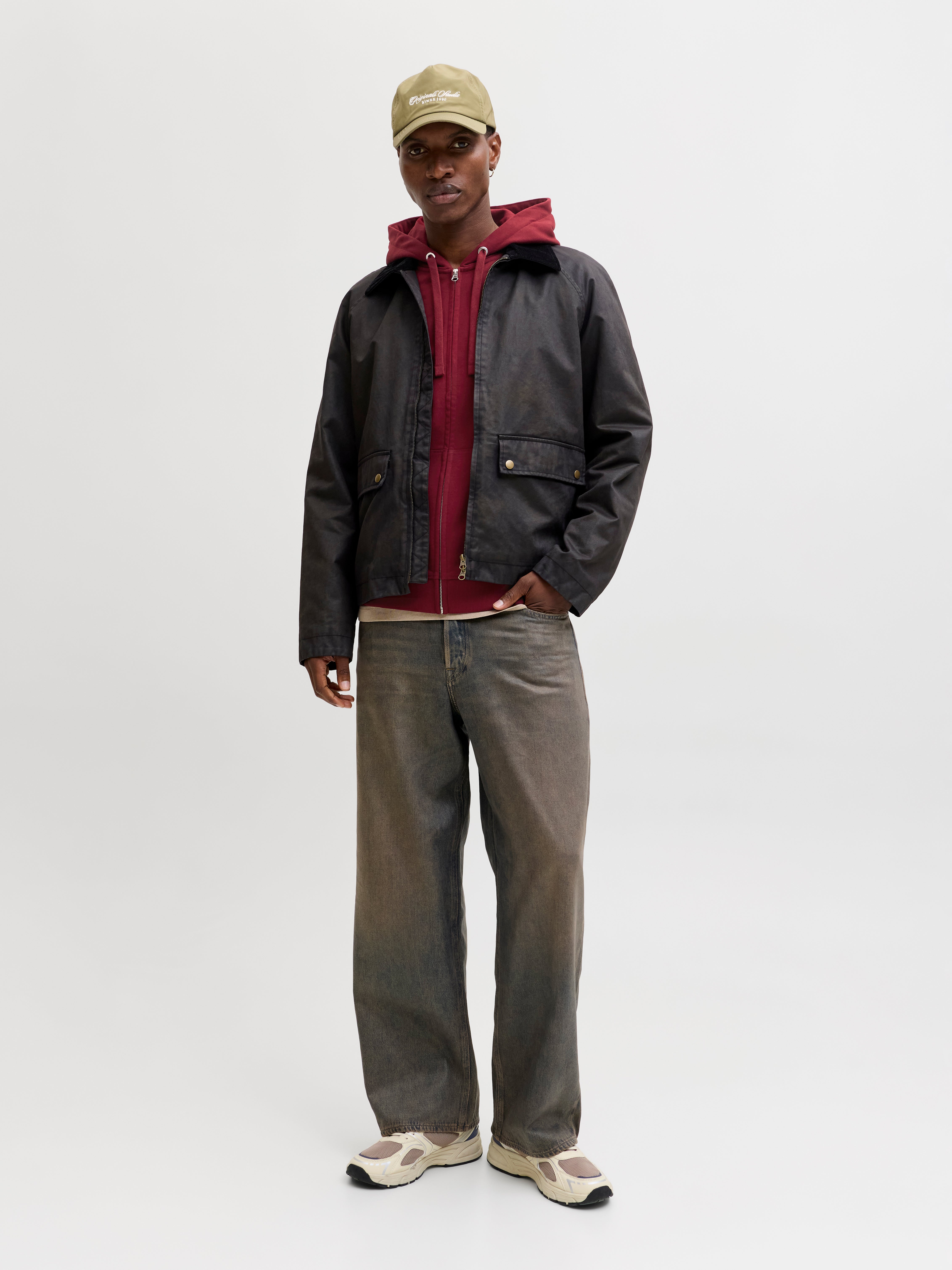 Thumbnail - Kapuzenjacke