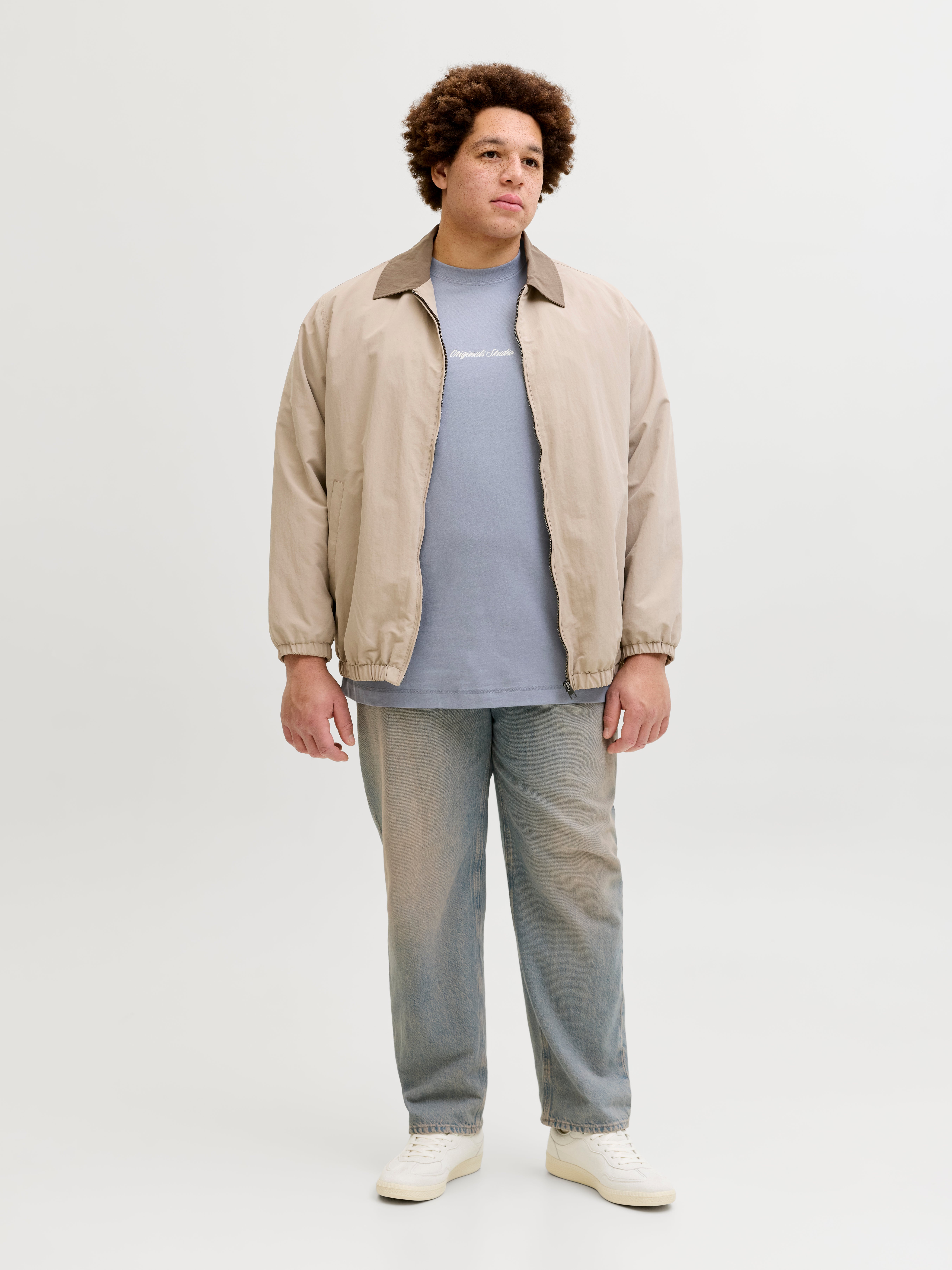 Thumbnail - Plus Size T-shirt