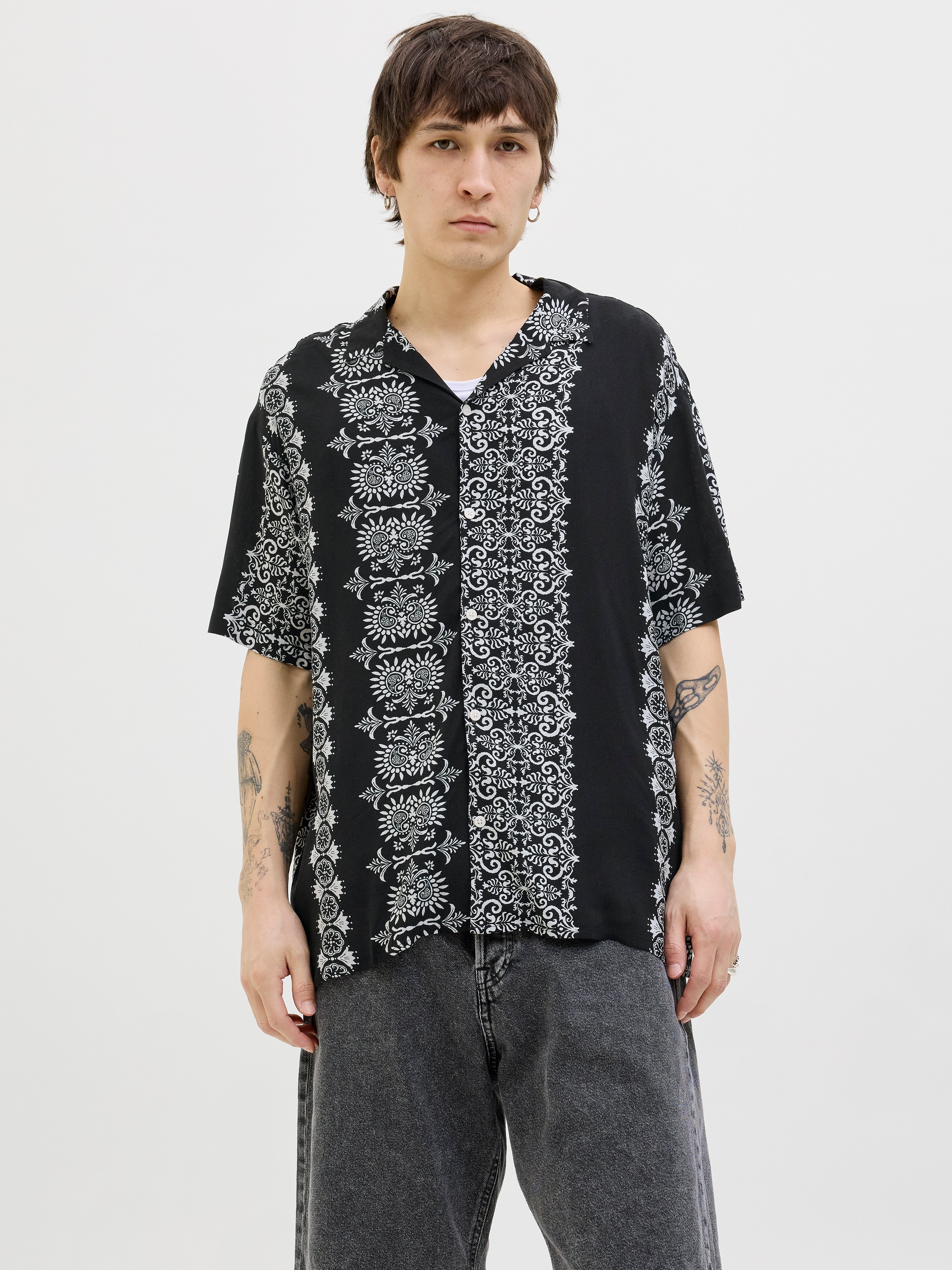Relaxed Fit Hemd