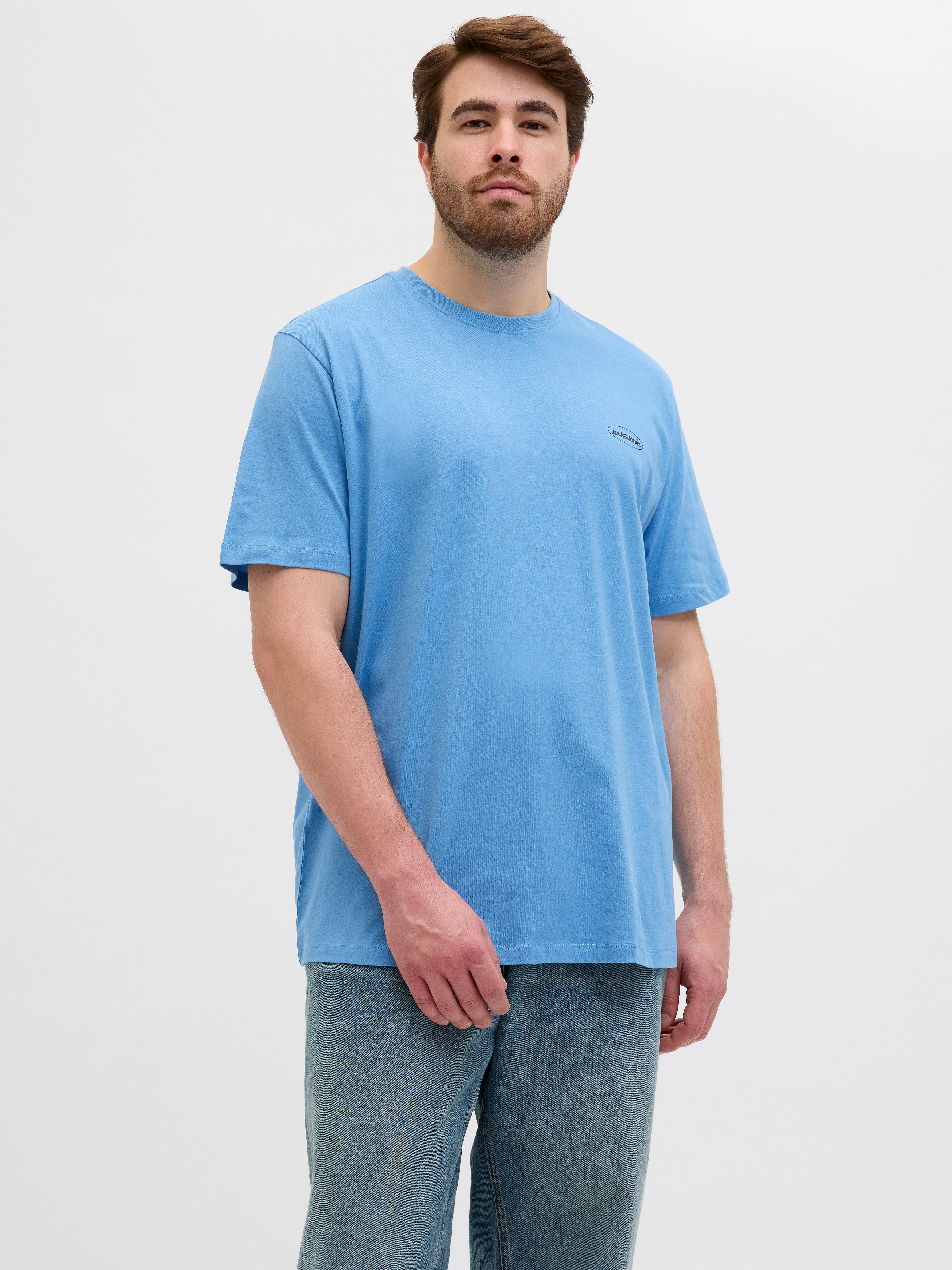 Thumbnail - Plus Size T-shirt