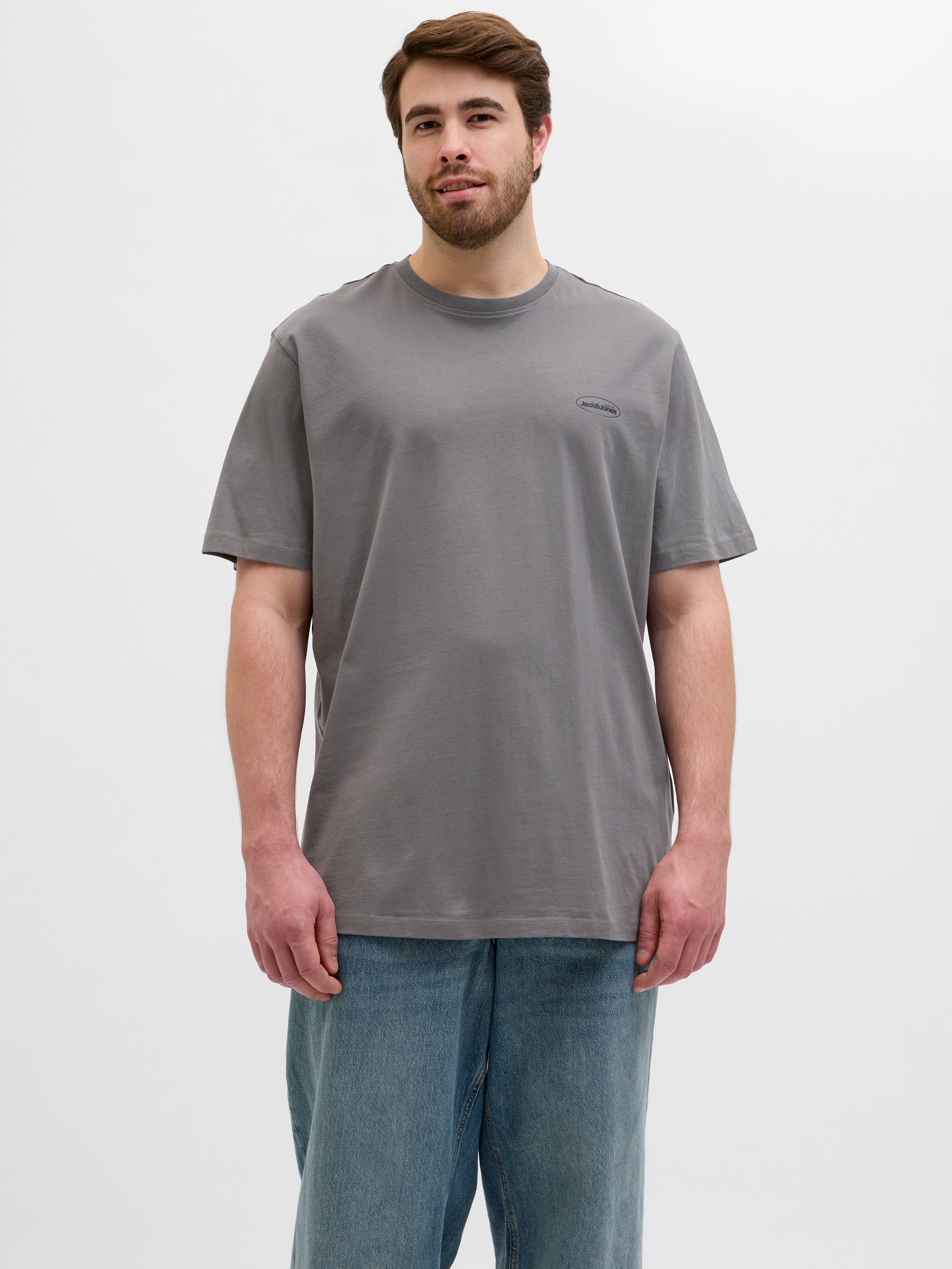 Thumbnail - Plus Size T-shirt