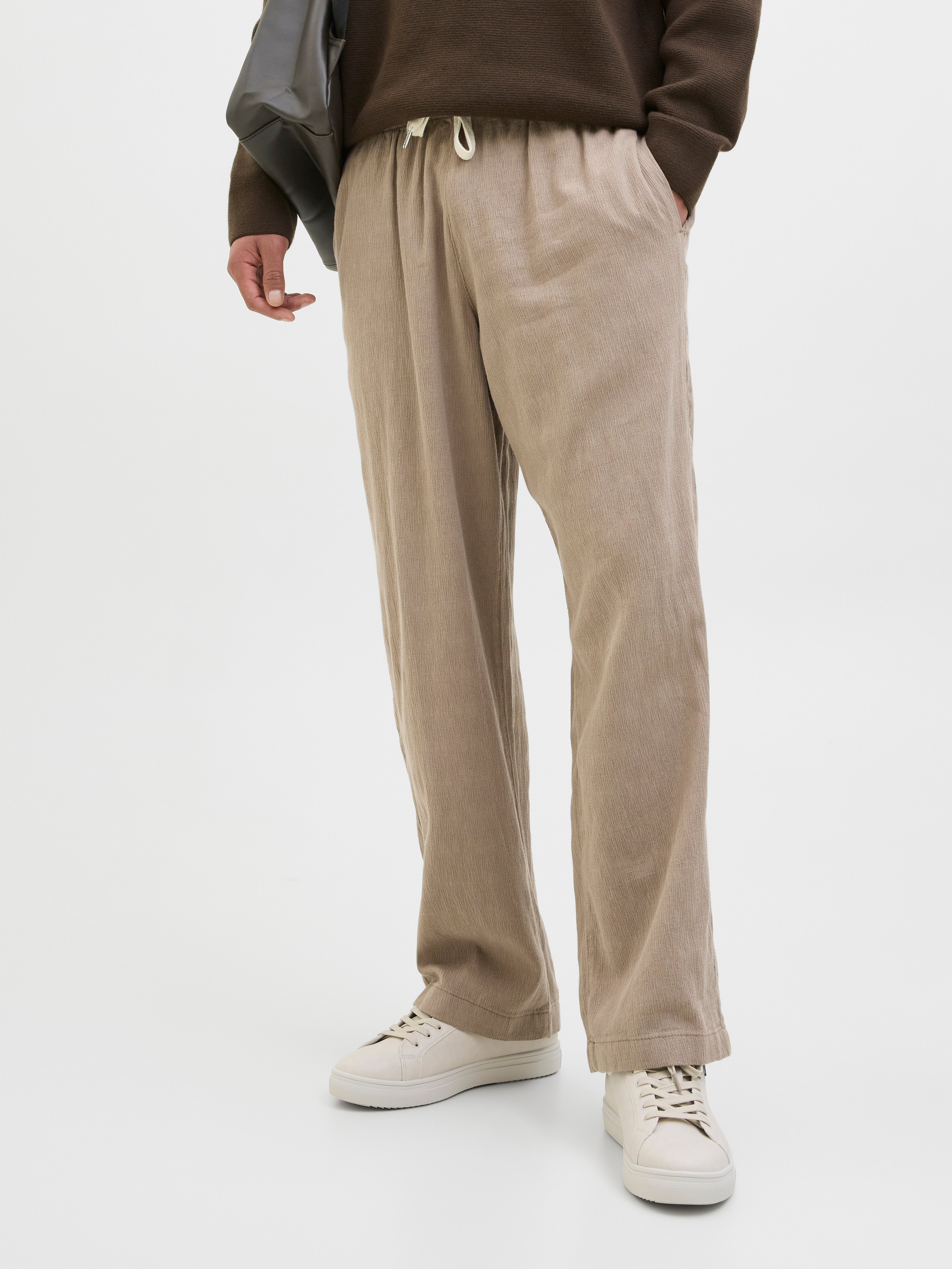 Wide Leg Fit Hose