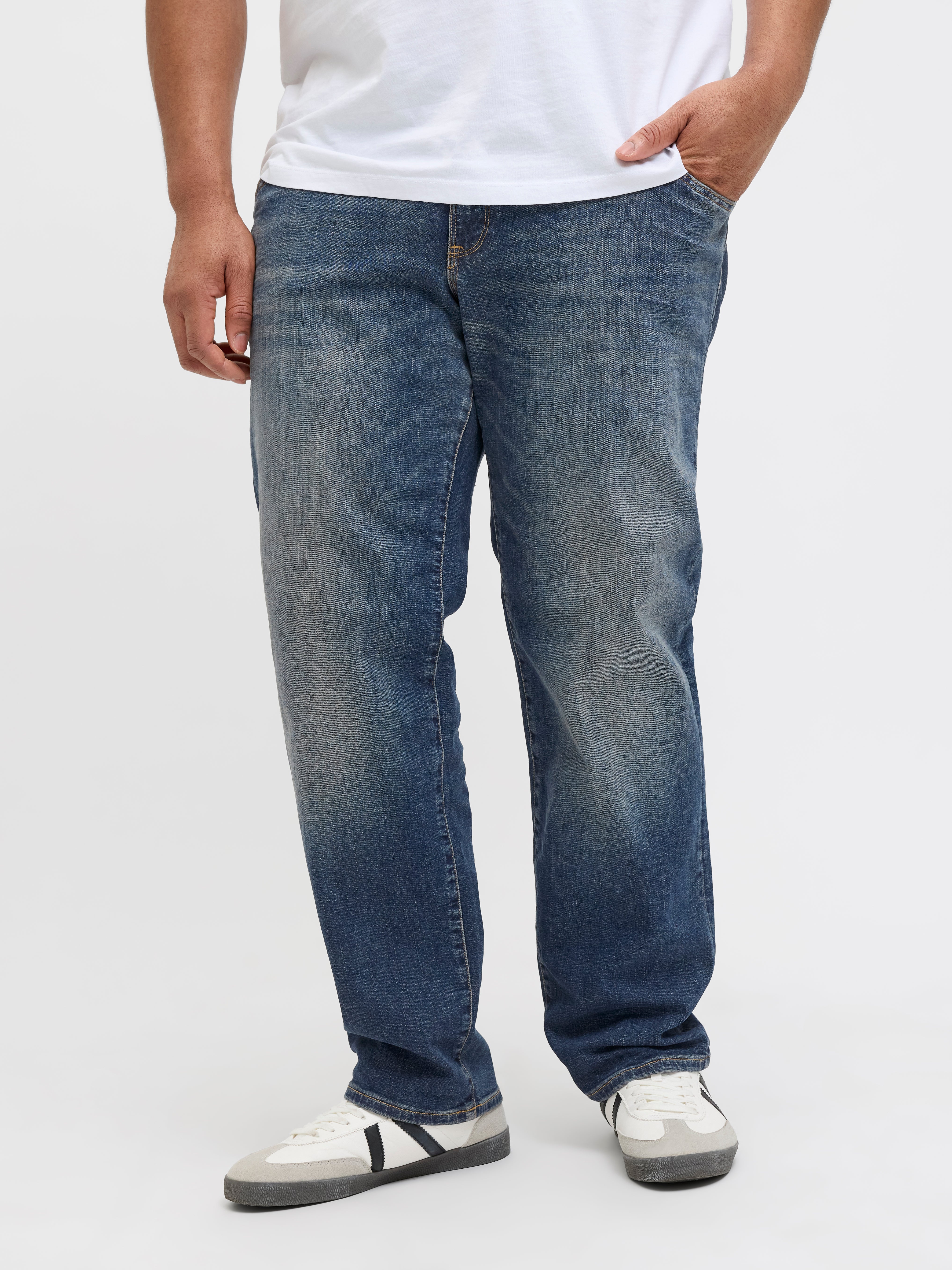 Plus Size Jjimike Jjfox Cb 082 Pls Tapered Fit Jeans