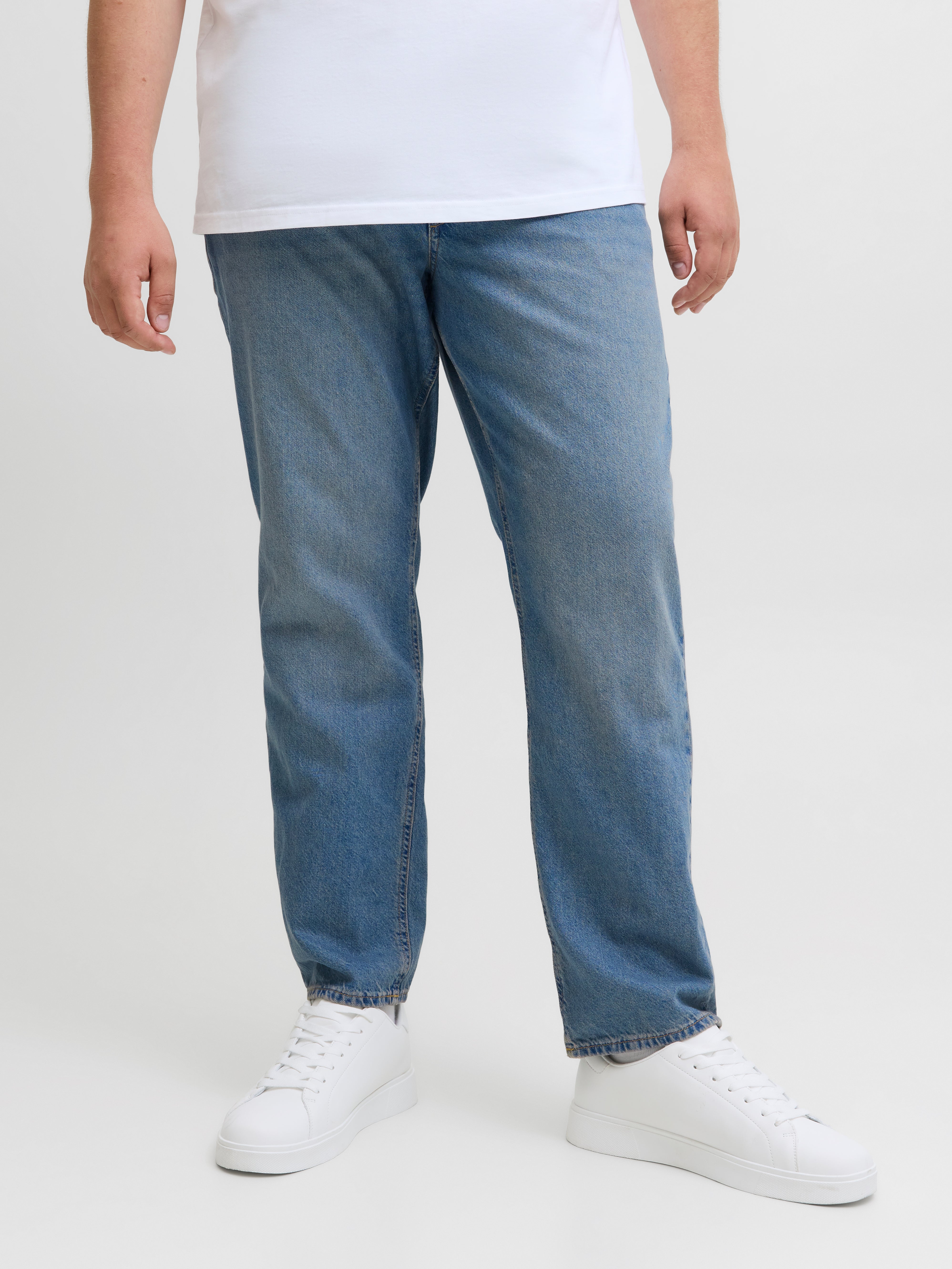 Plus Size Jjimike Jjoriginal Sq 081 Ln Pls Tapered Fit Jeans