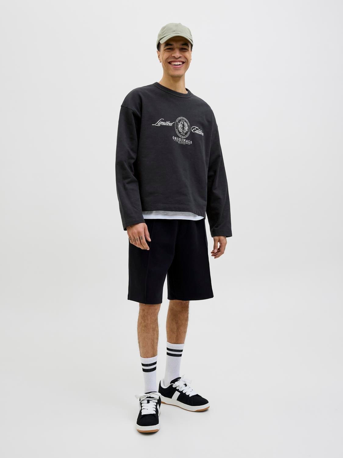 Thumbnail - Sweatshirt