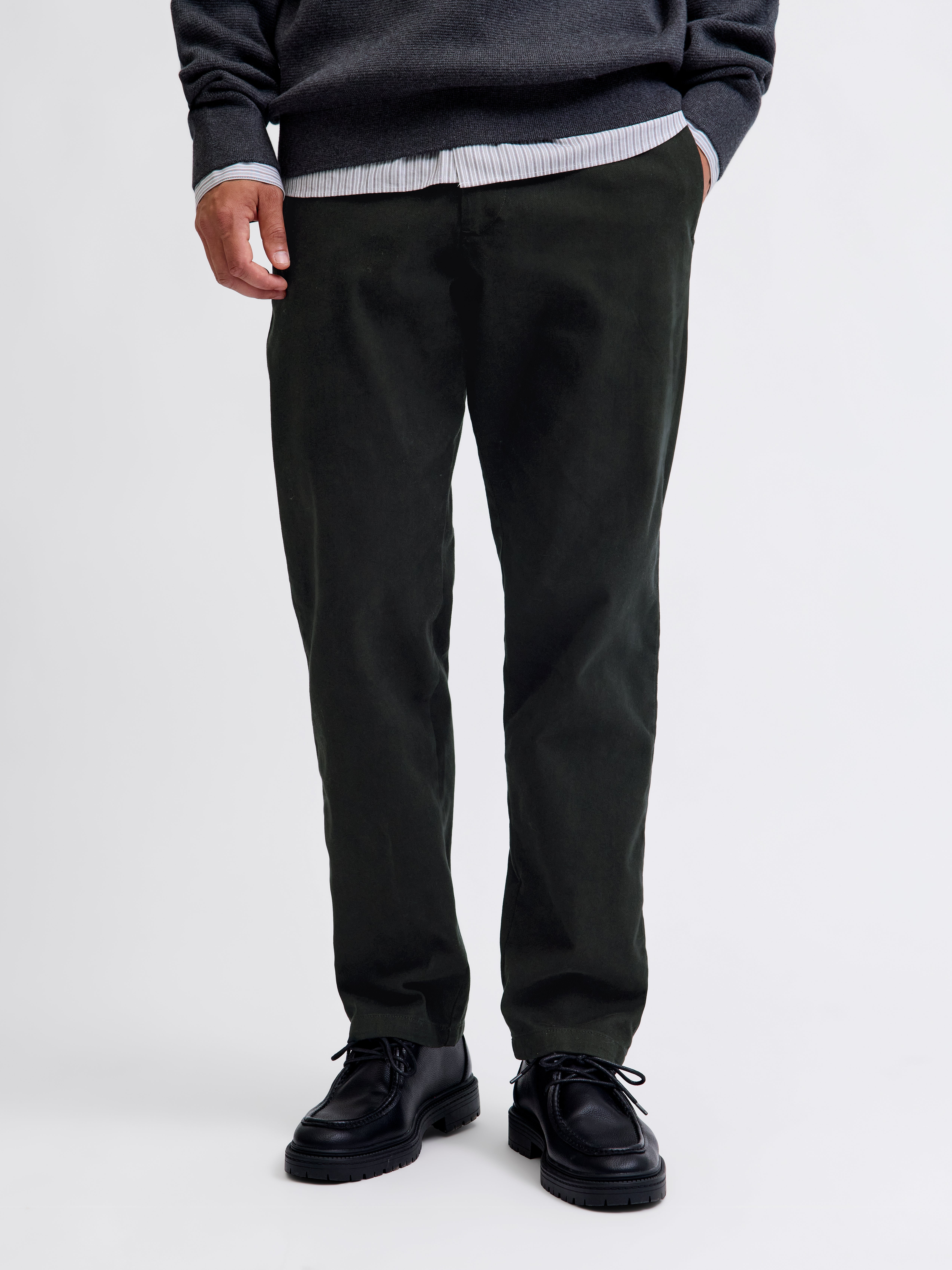 Relaxed Fit Chino Hose