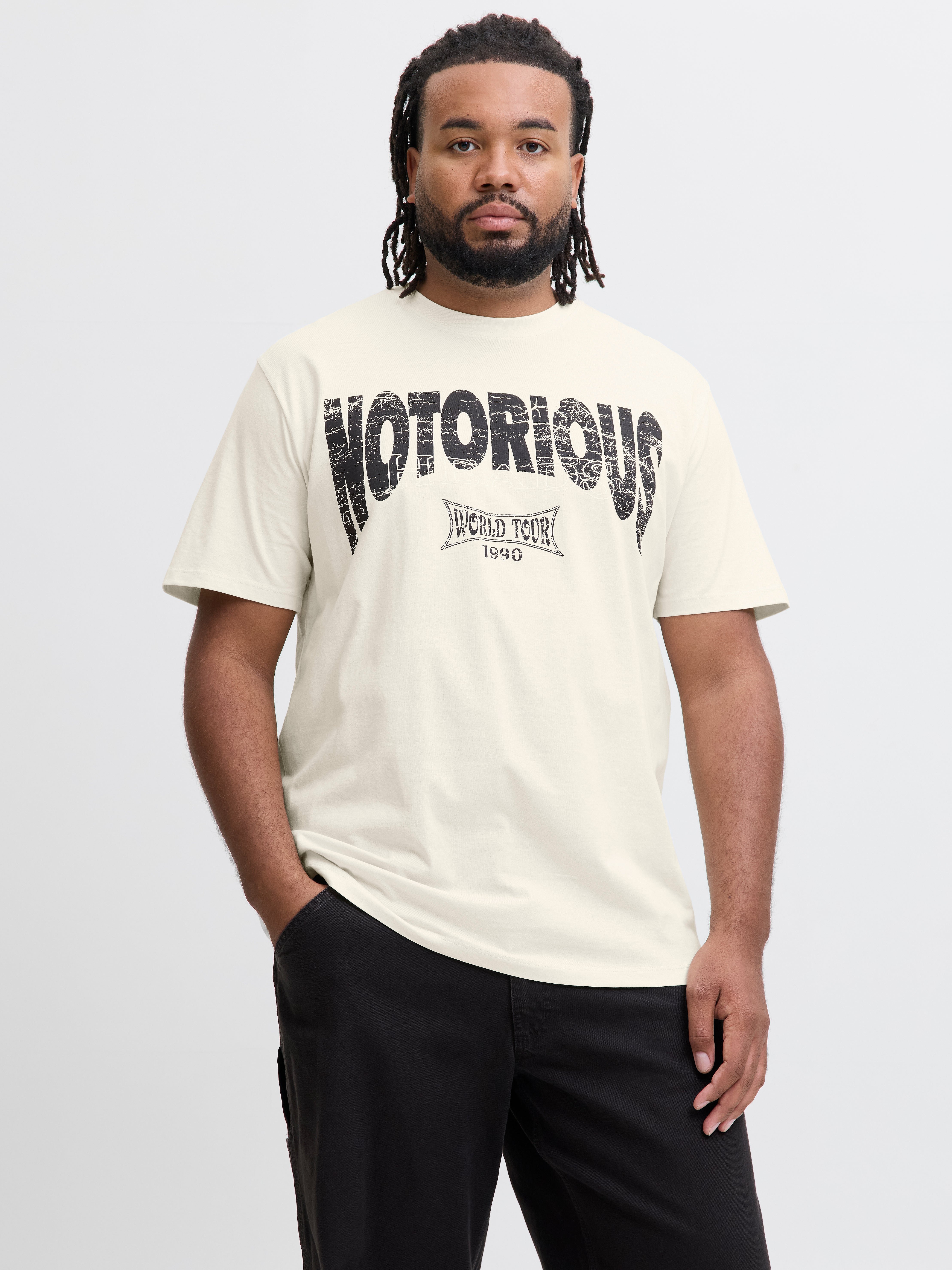 Thumbnail - Plus Size T-shirt