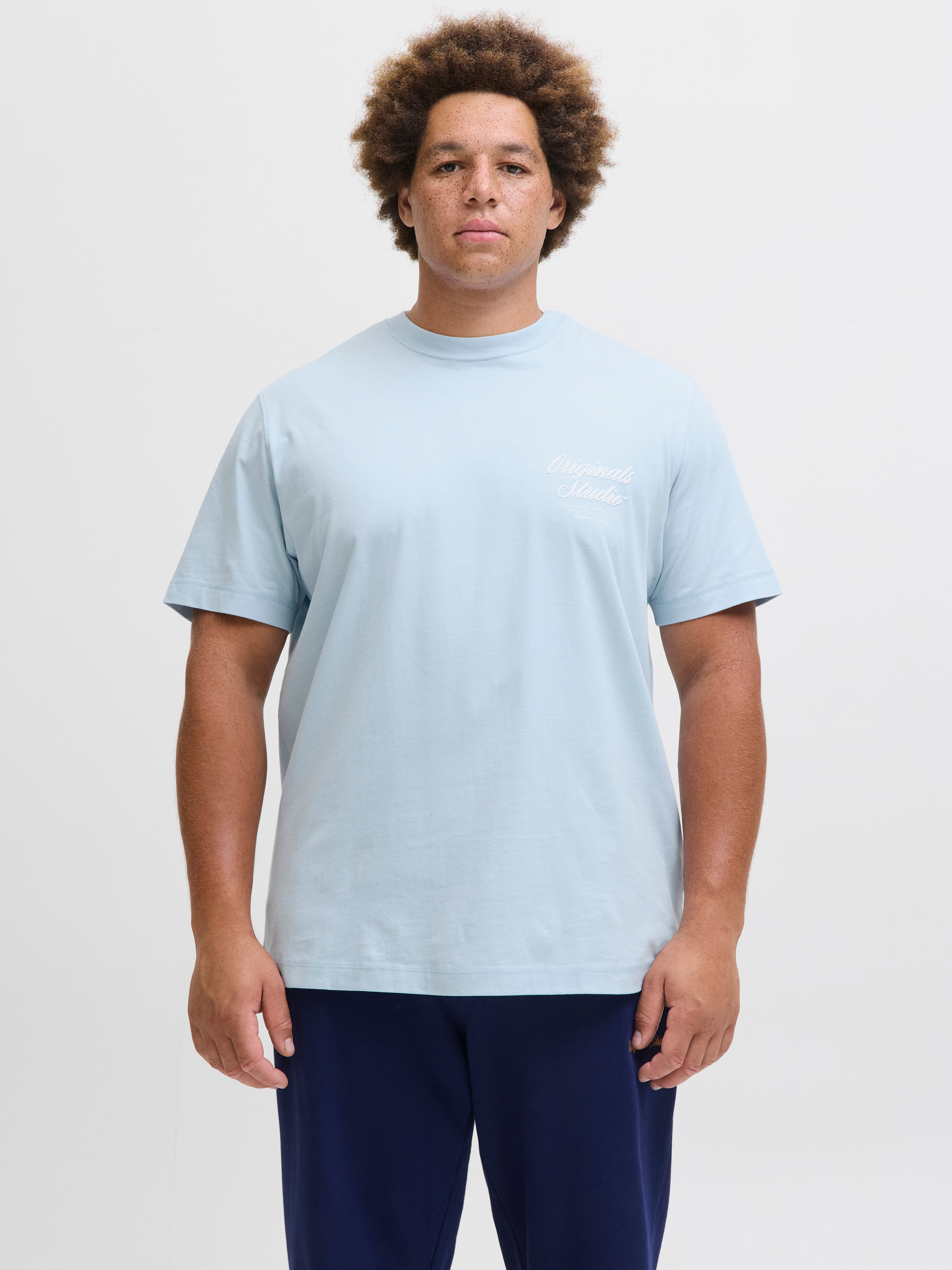 Thumbnail - Plus Size T-shirt